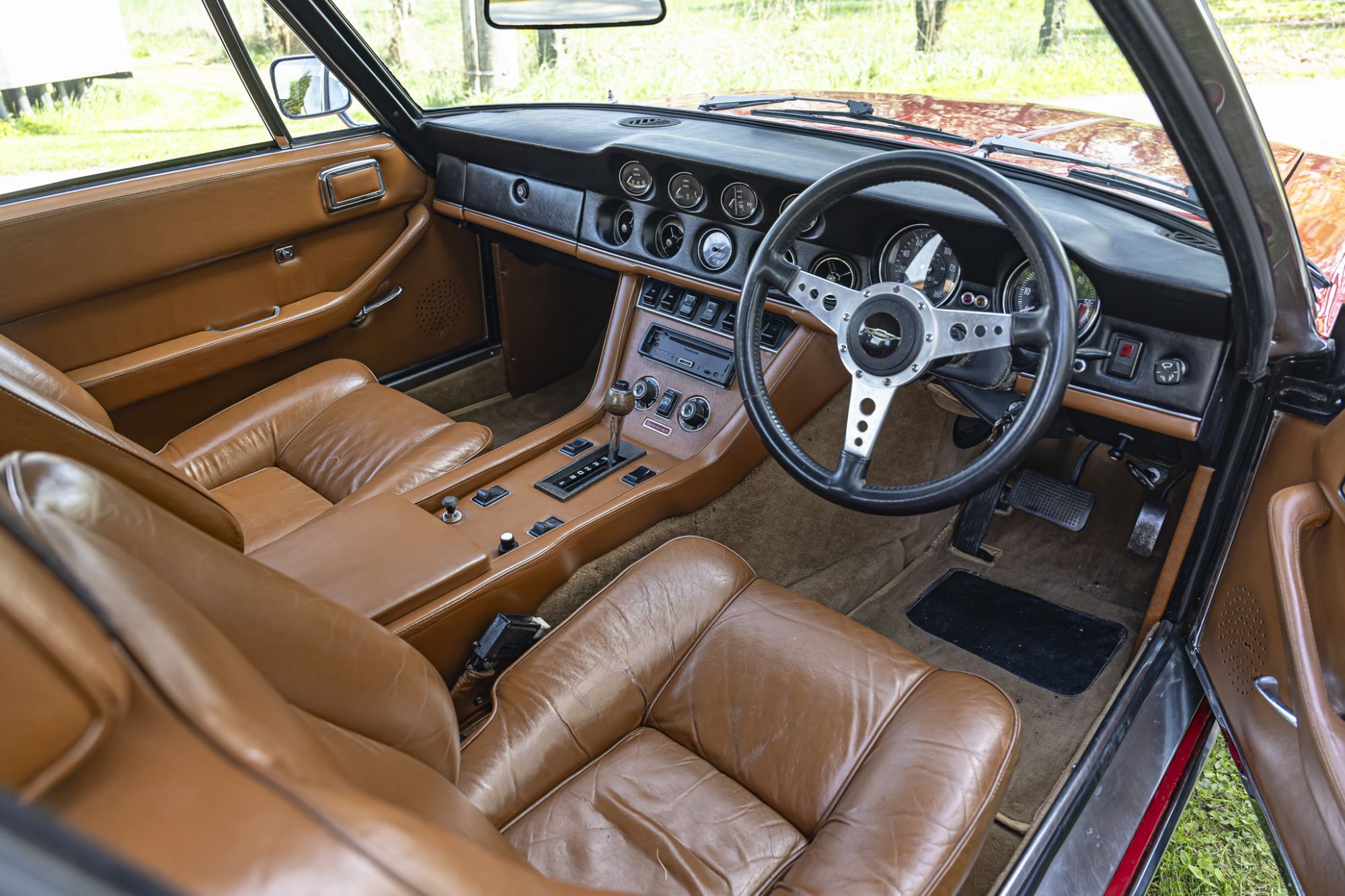 Jensen Interceptor III_51