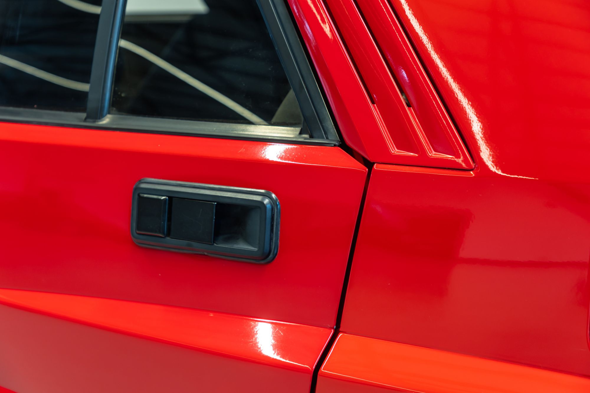 Lancia Delta 16V_21.JPG