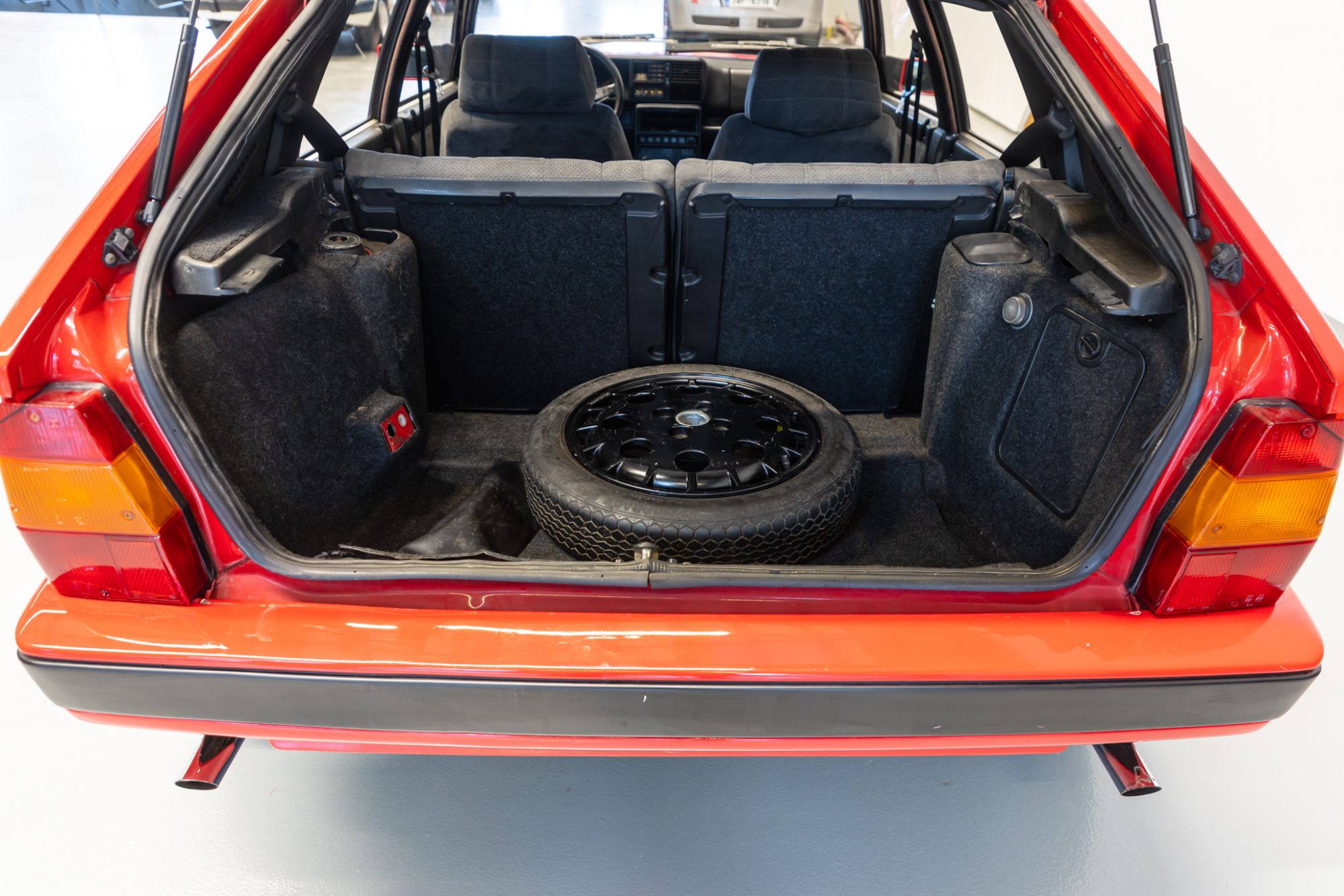 Lancia Delta 16V_4.JPG