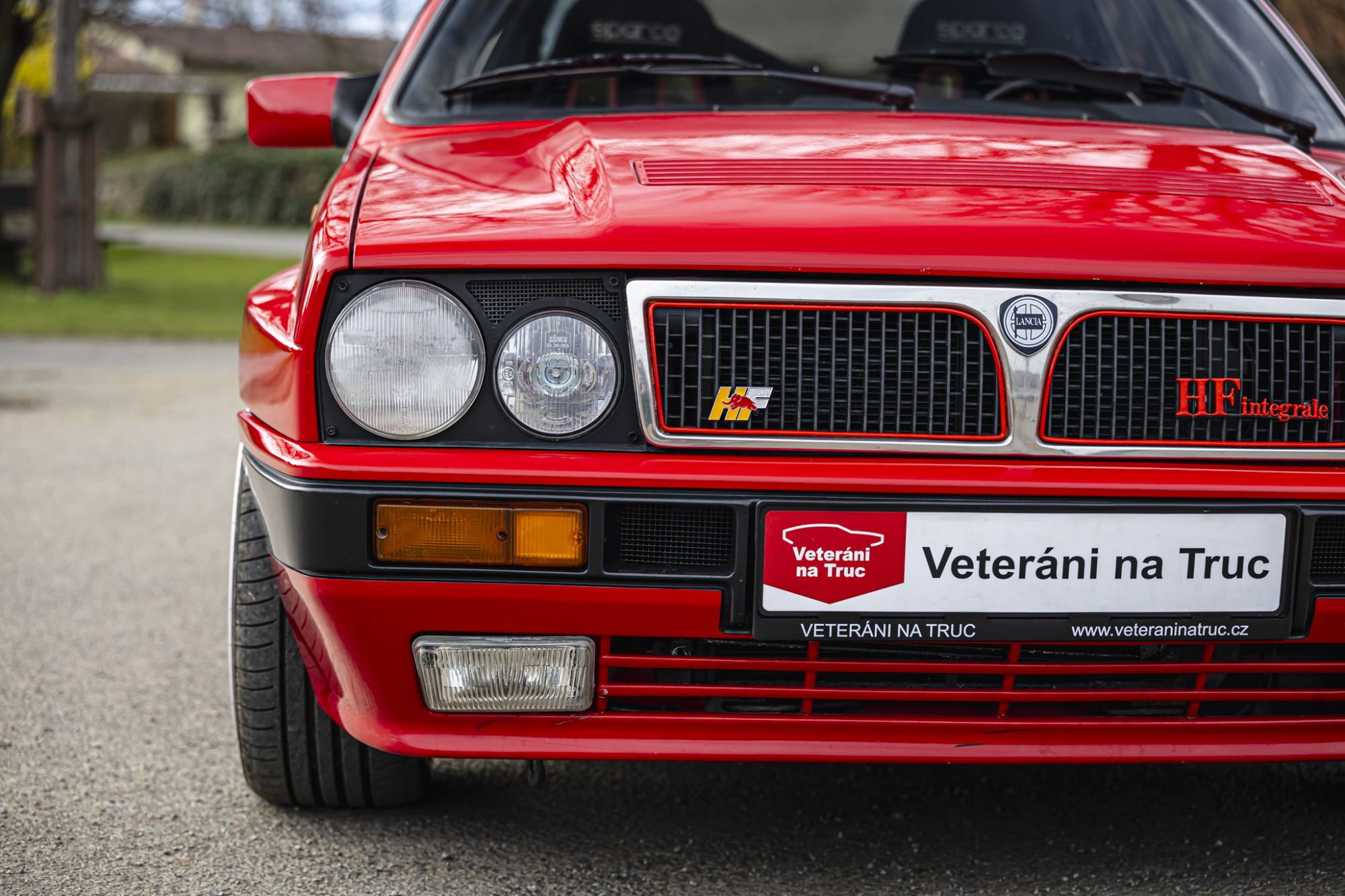 Lancia Delta Integrale 8V red_10