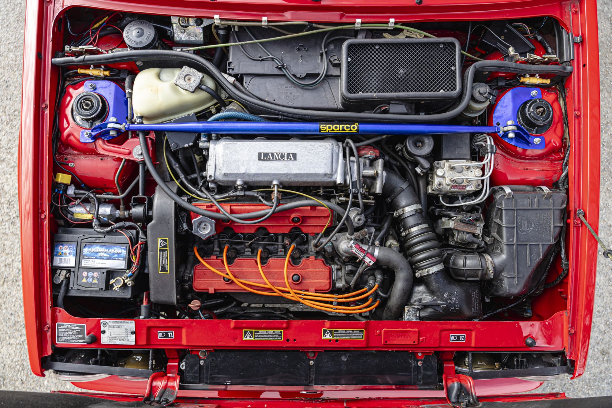 Lancia Delta Integrale 8V red_34