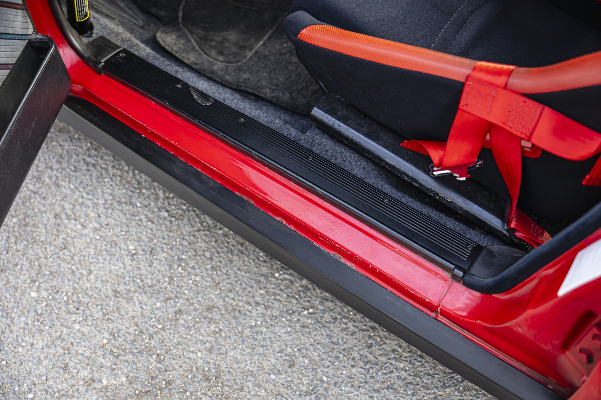 Lancia Delta Integrale 8V red_56