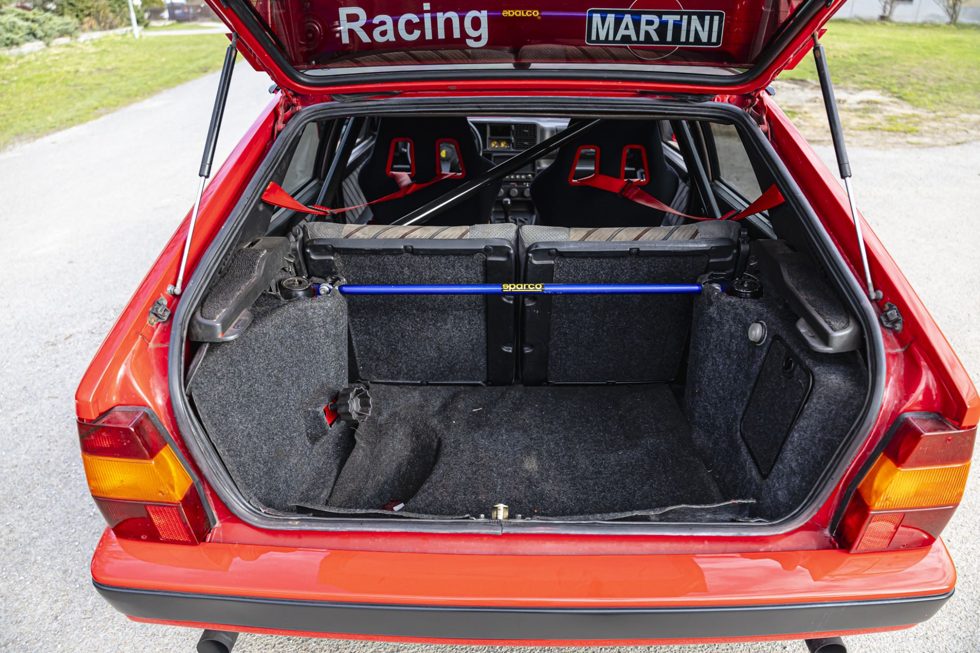 Lancia Delta Integrale 8V red_63