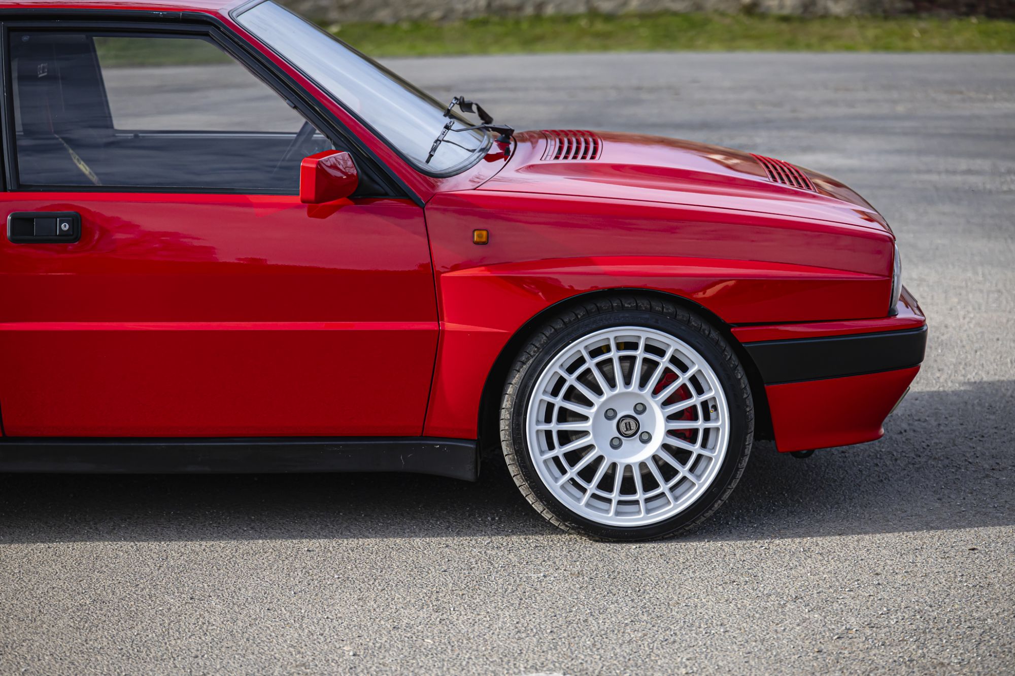 Lancia Delta Integrale 8V red_68