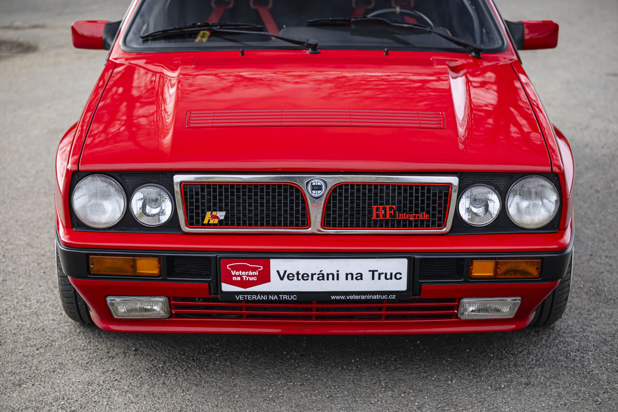 Lancia Delta Integrale 8V red_7