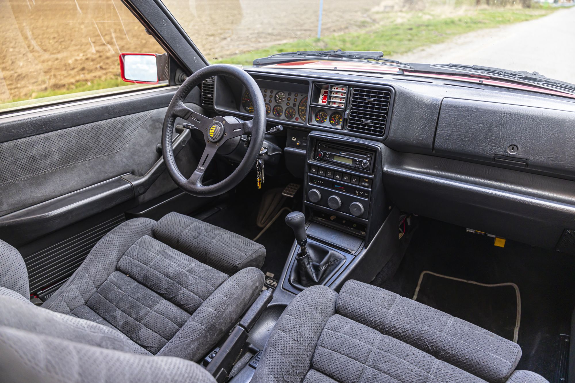 Lancia Delta Integrale EVOI_122