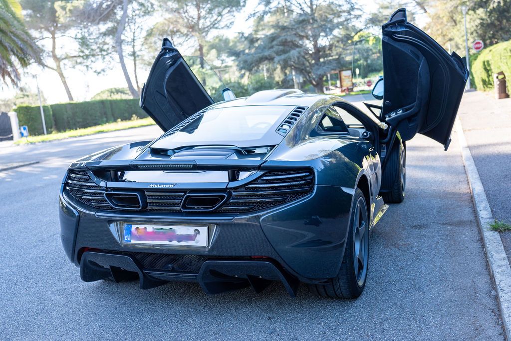 Linda_Azur_Photographer_McLaren_Le_Mans-28