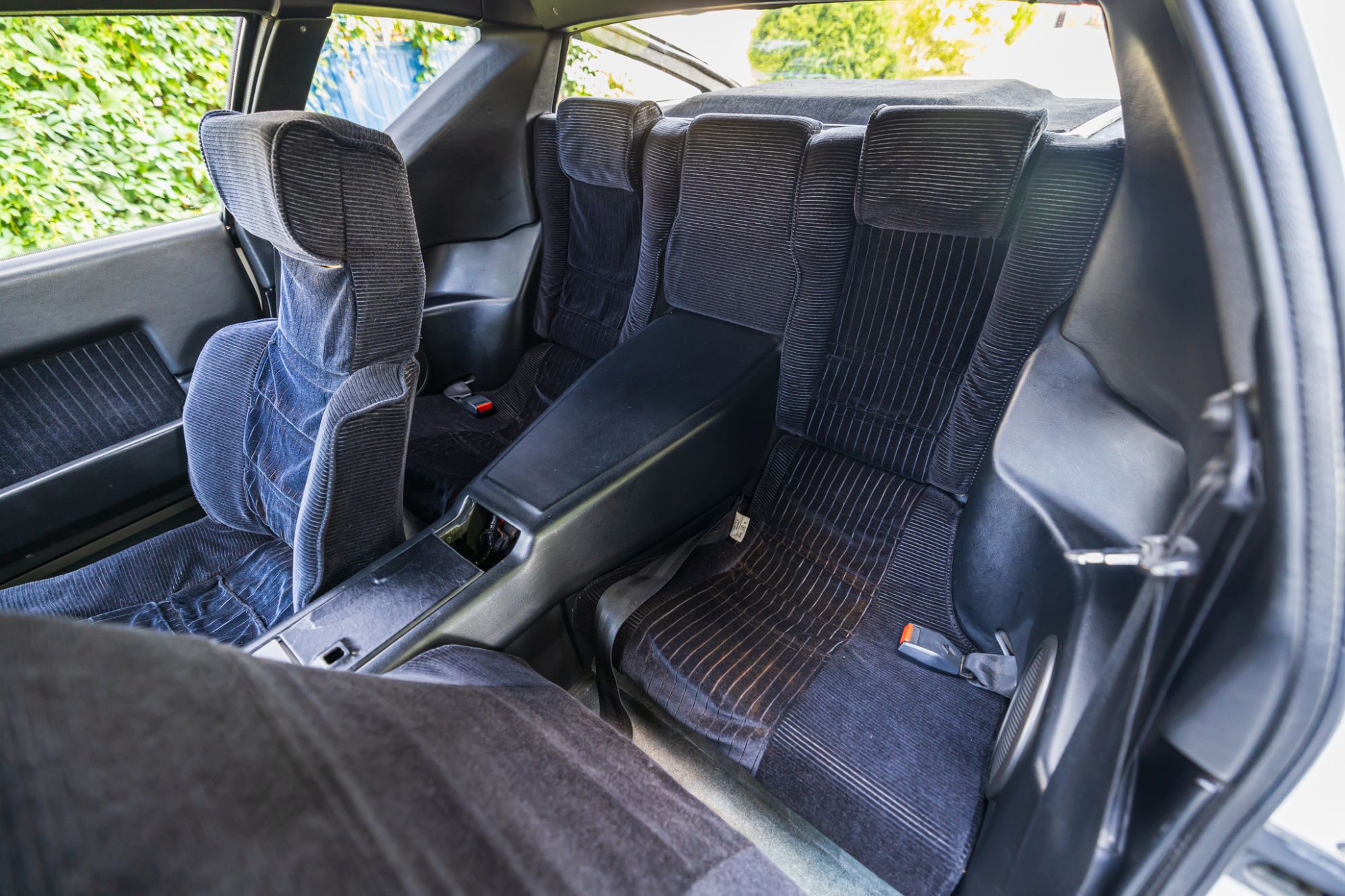 LOW_Alpina V6 GT_15.JPG