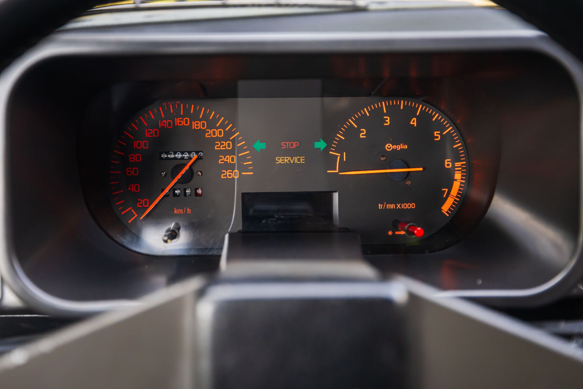 LOW_Alpina V6 GT_17.JPG