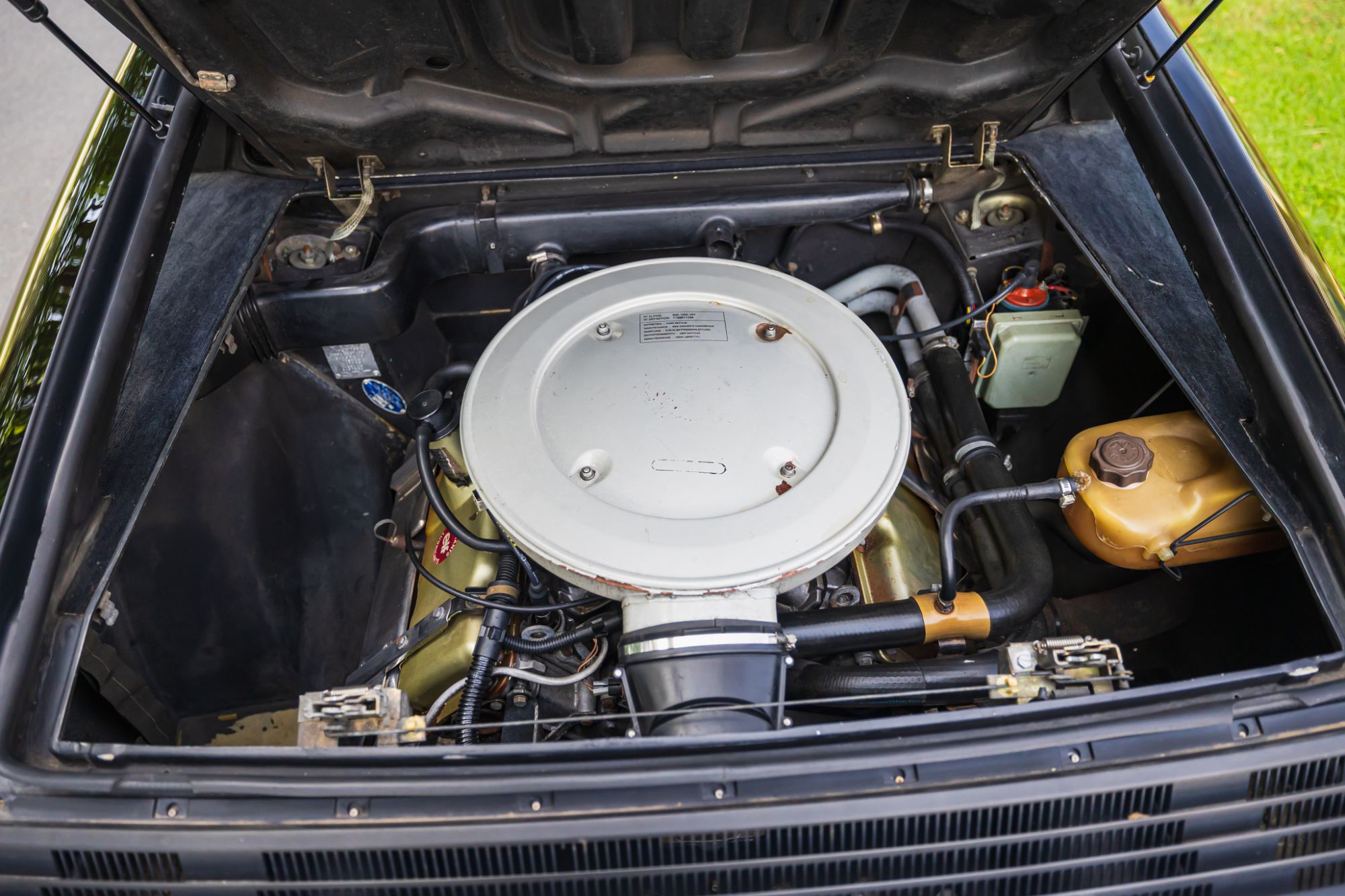 LOW_Alpina V6 GT_25.JPG