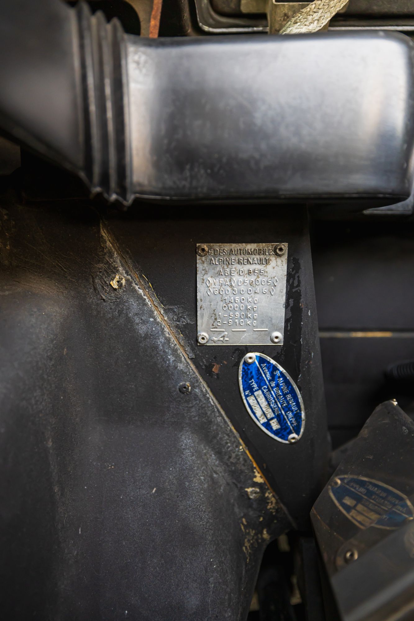 LOW_Alpina V6 GT_29.JPG