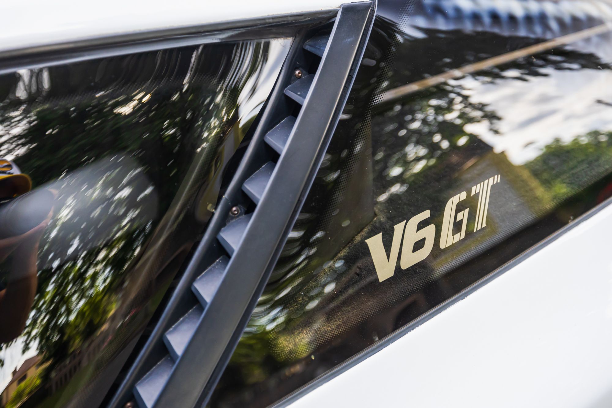 LOW_Alpina V6 GT_33.JPG