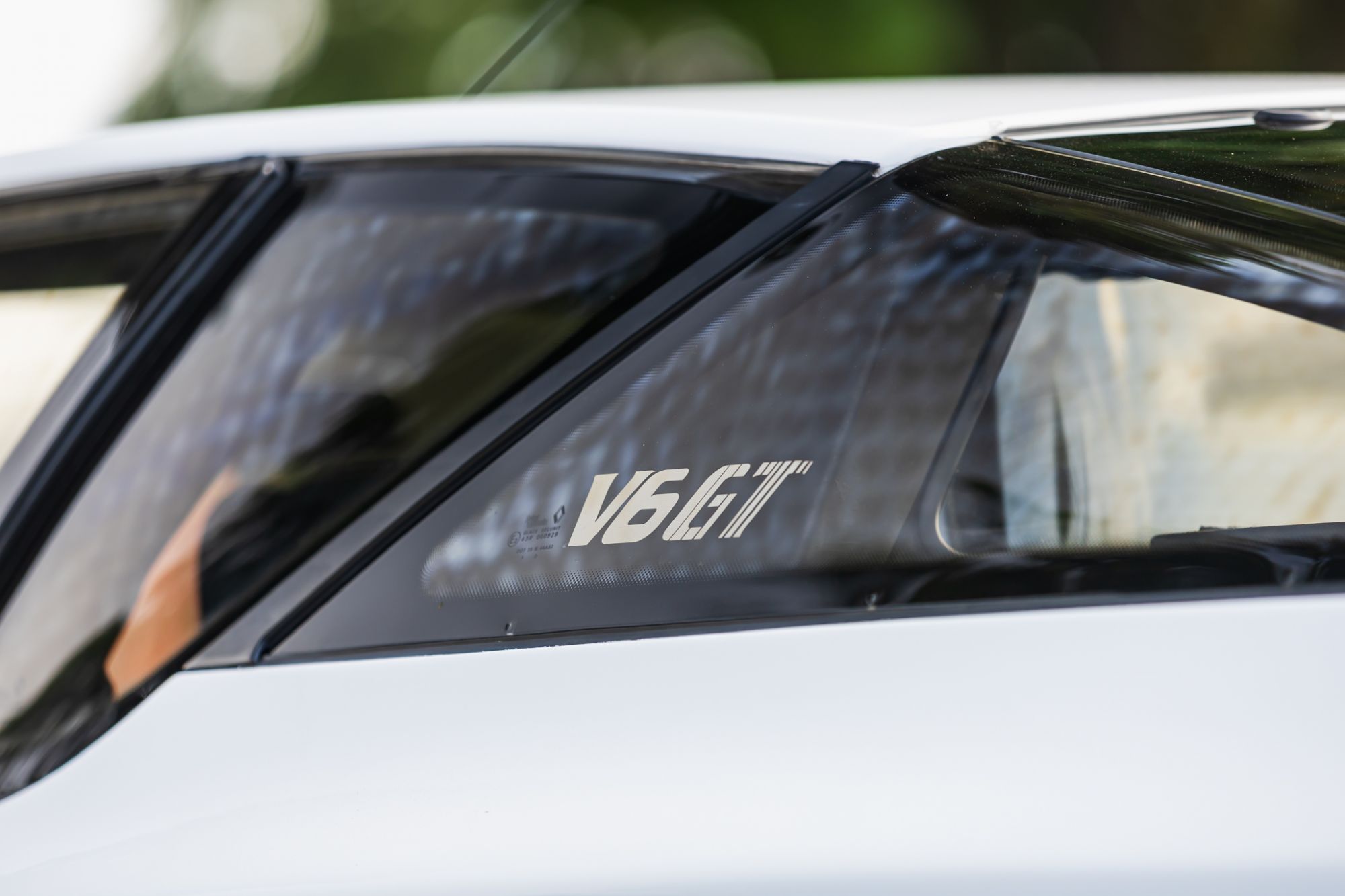 LOW_Alpina V6 GT_54.JPG