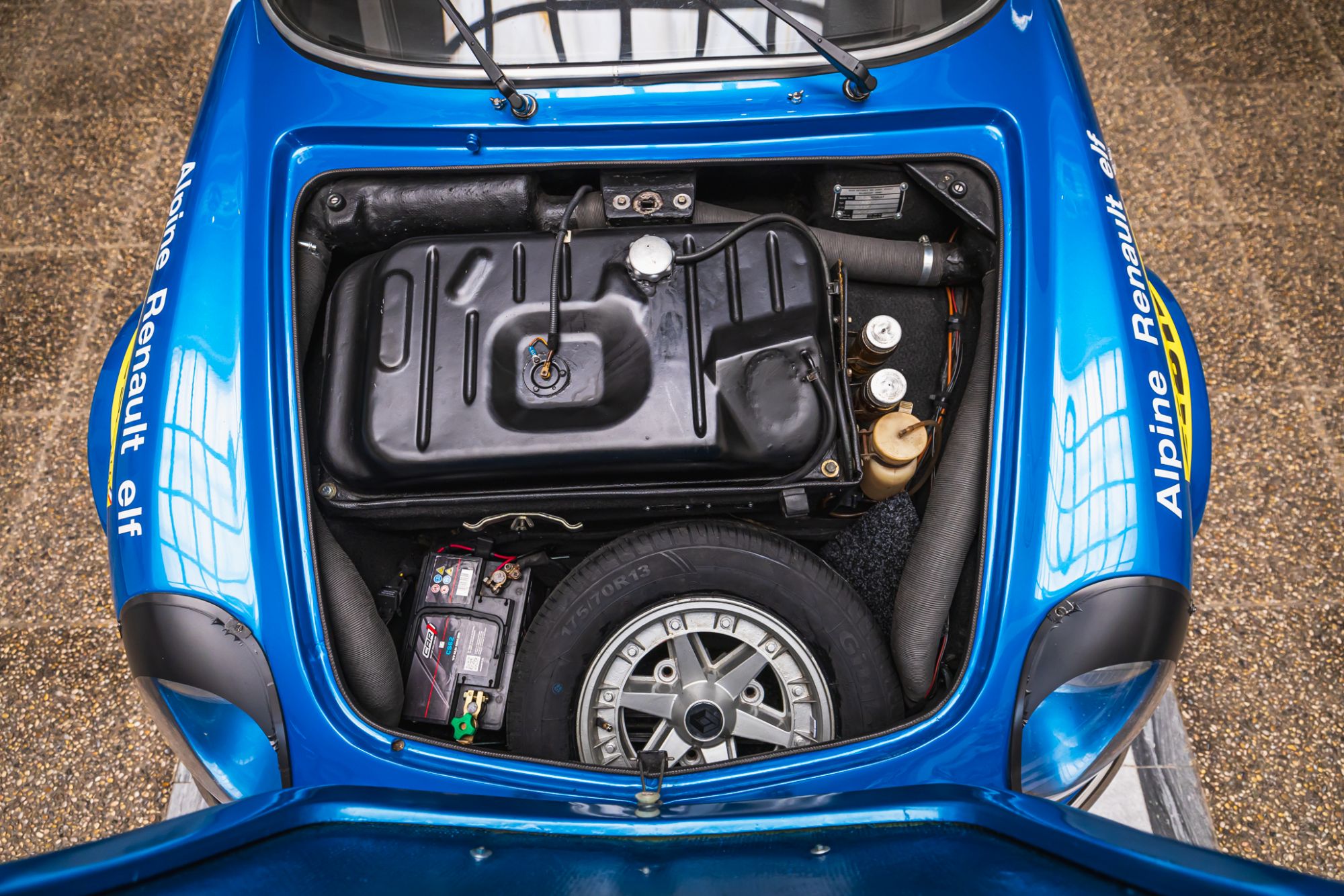 low Alpine A110_1.JPG