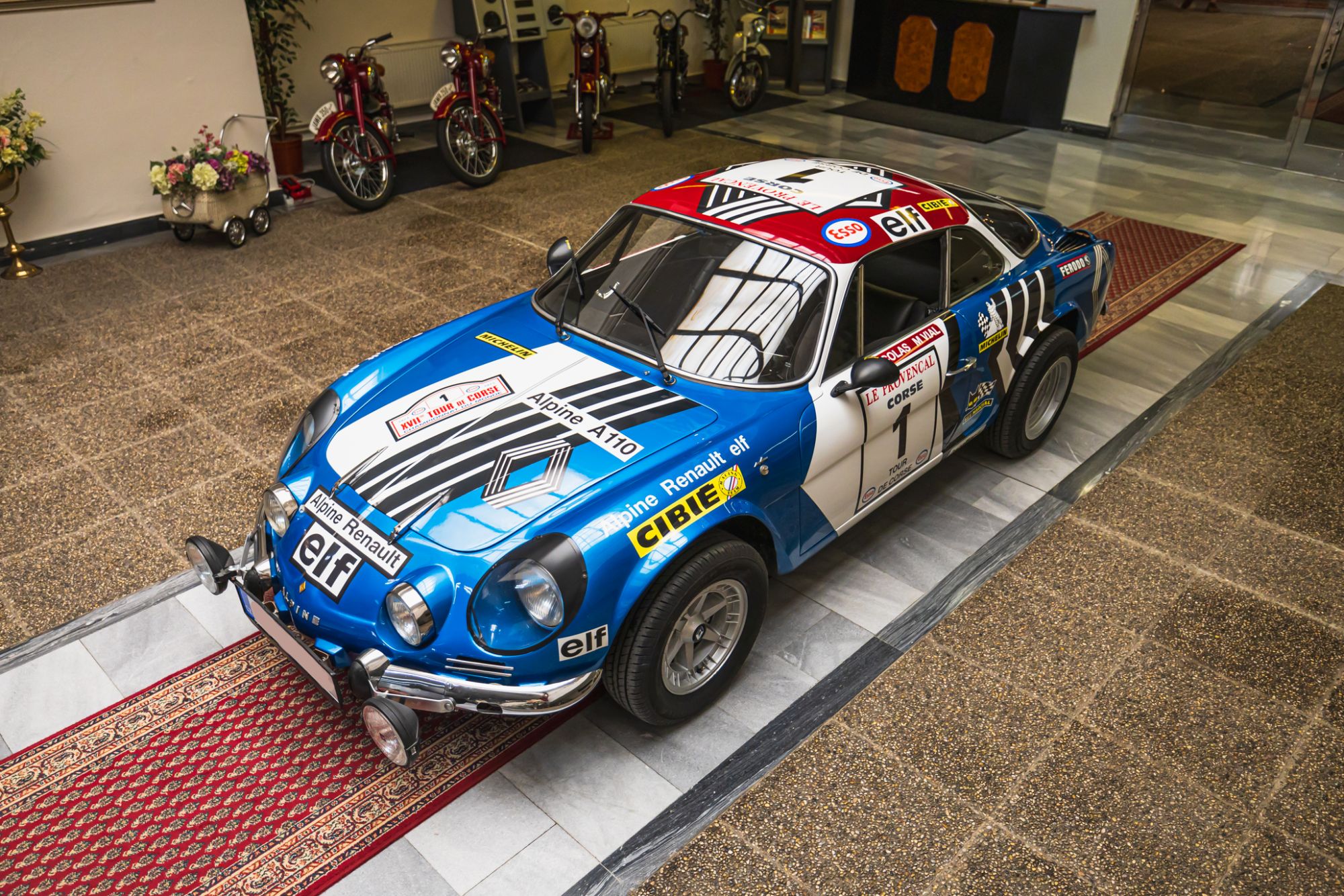 low Alpine A110_14.JPG