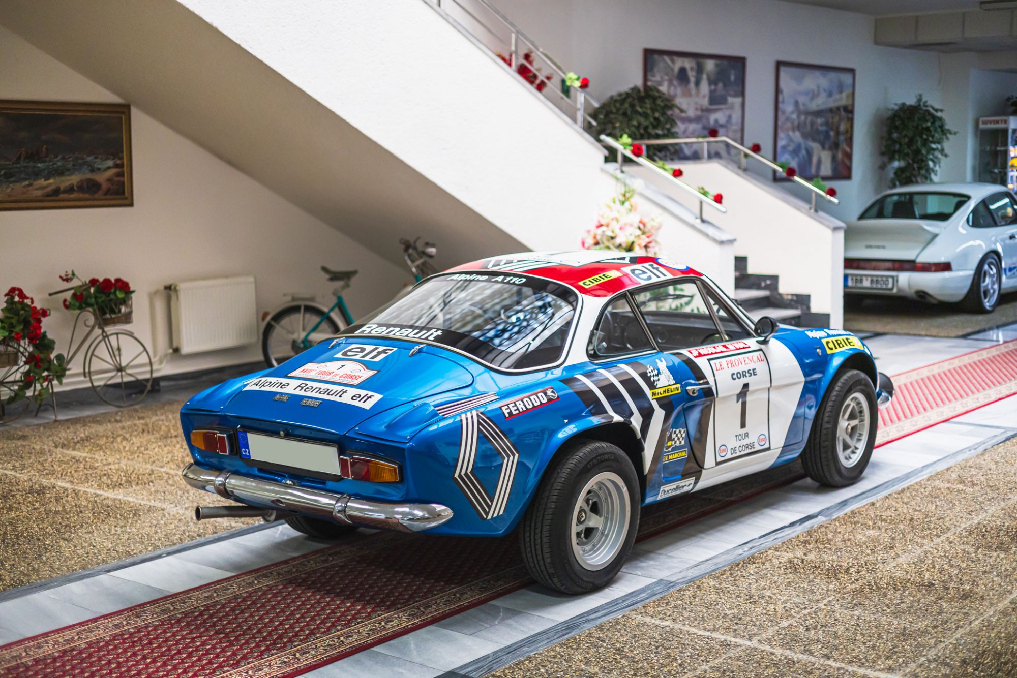 low Alpine A110_77.JPG