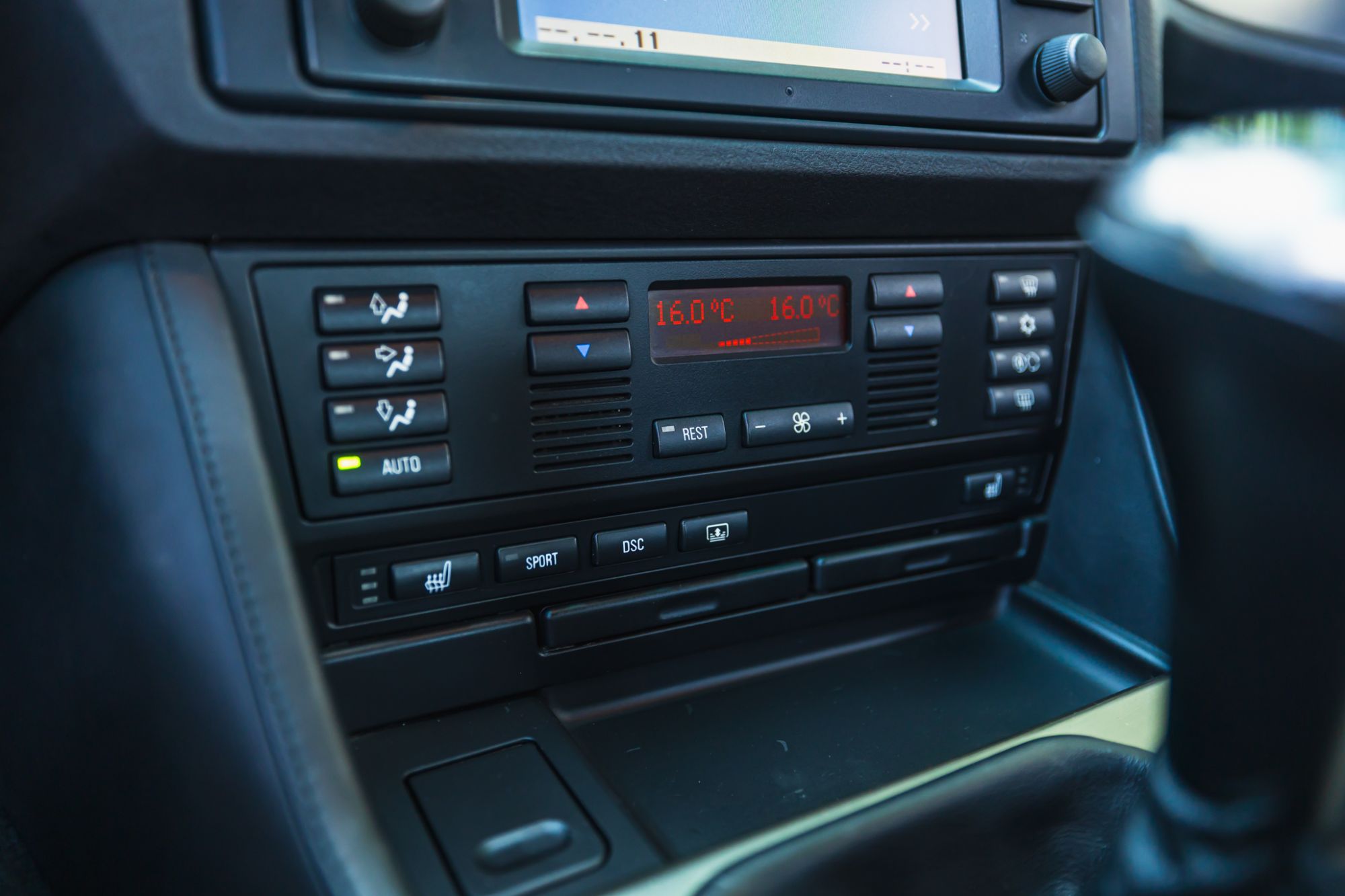 low_BMW M5 E39_49.JPG