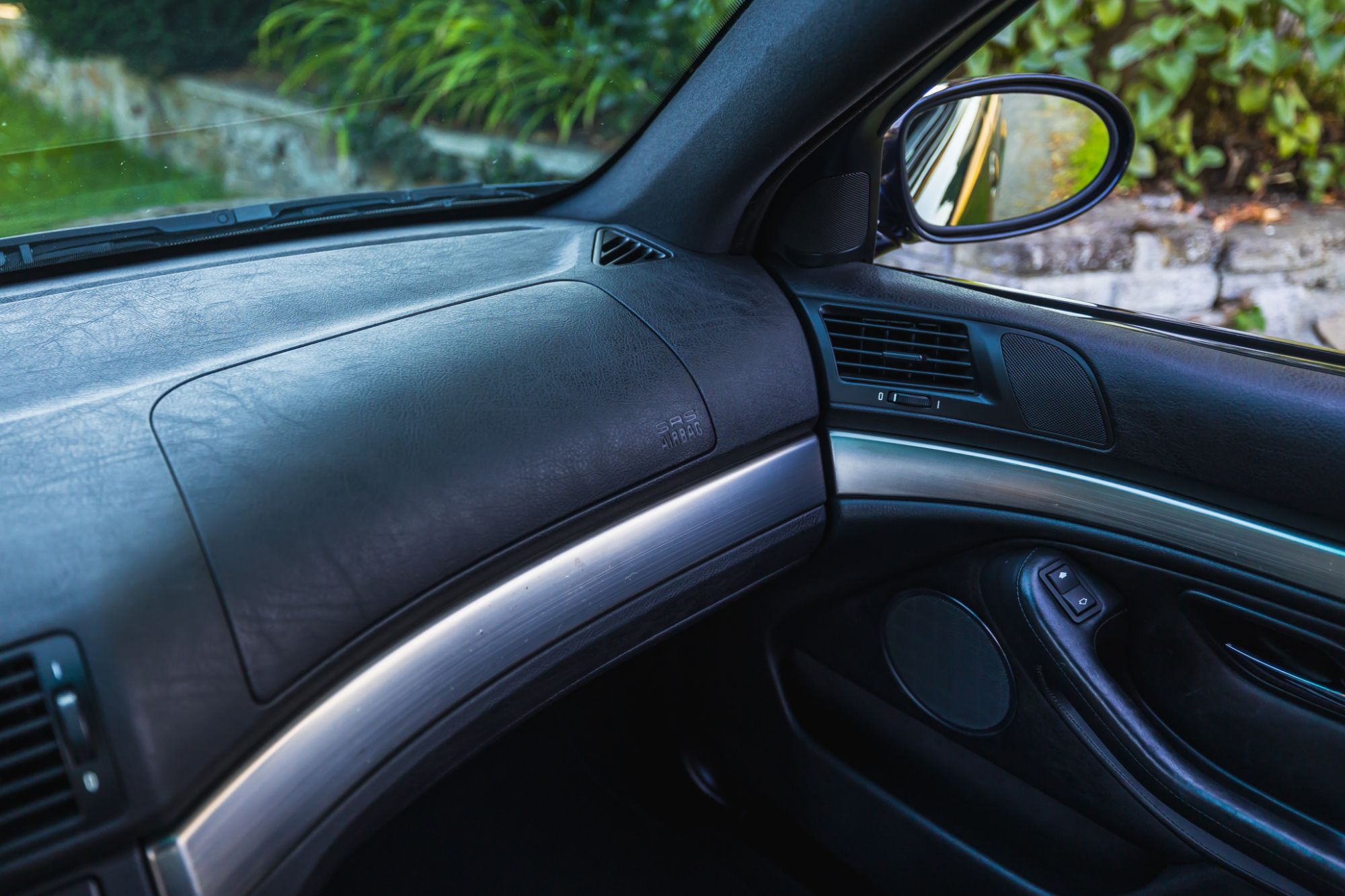 low_BMW M5 E39_52.JPG