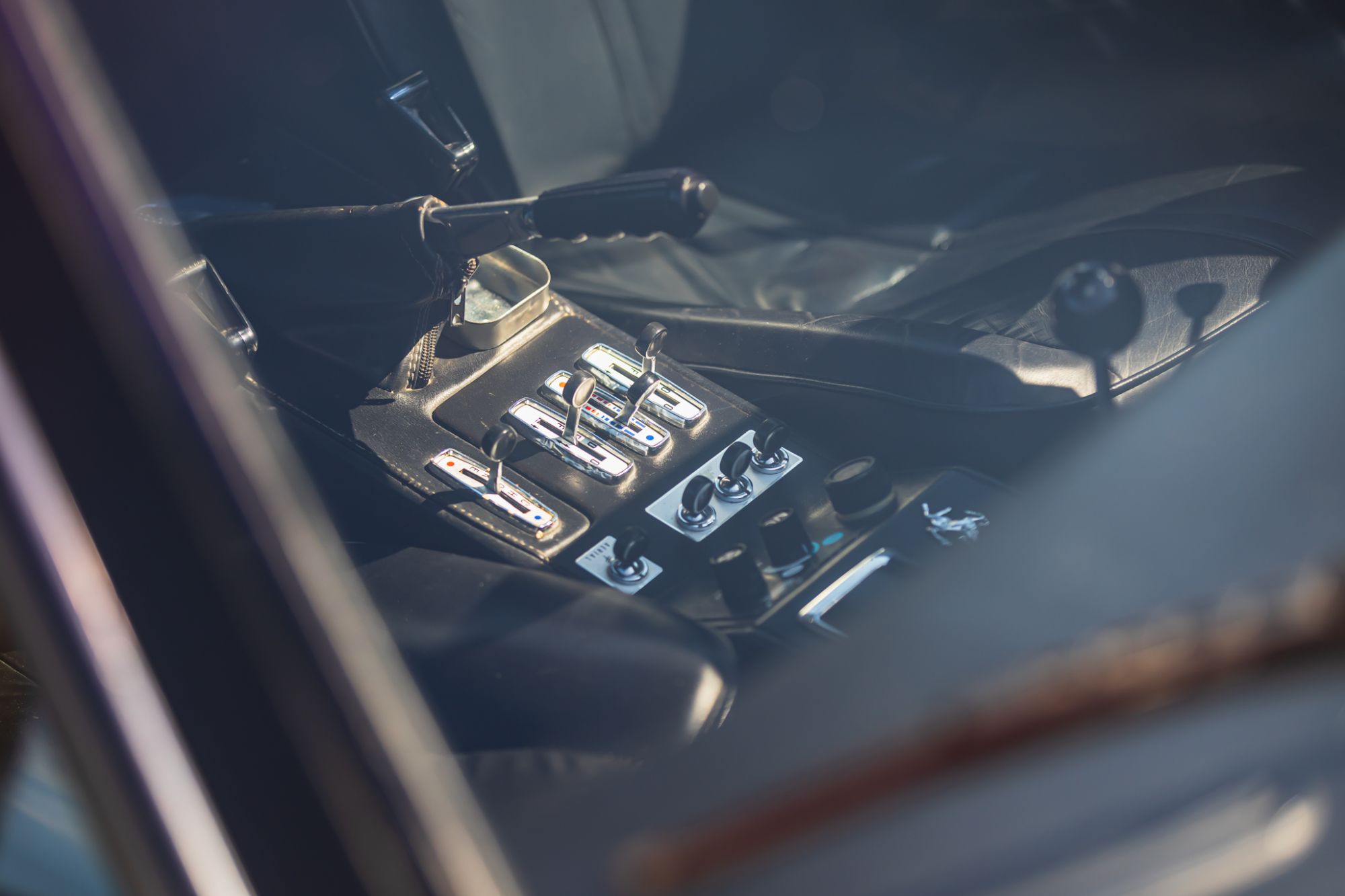 low_Ferrari 208 GTS_15.JPG