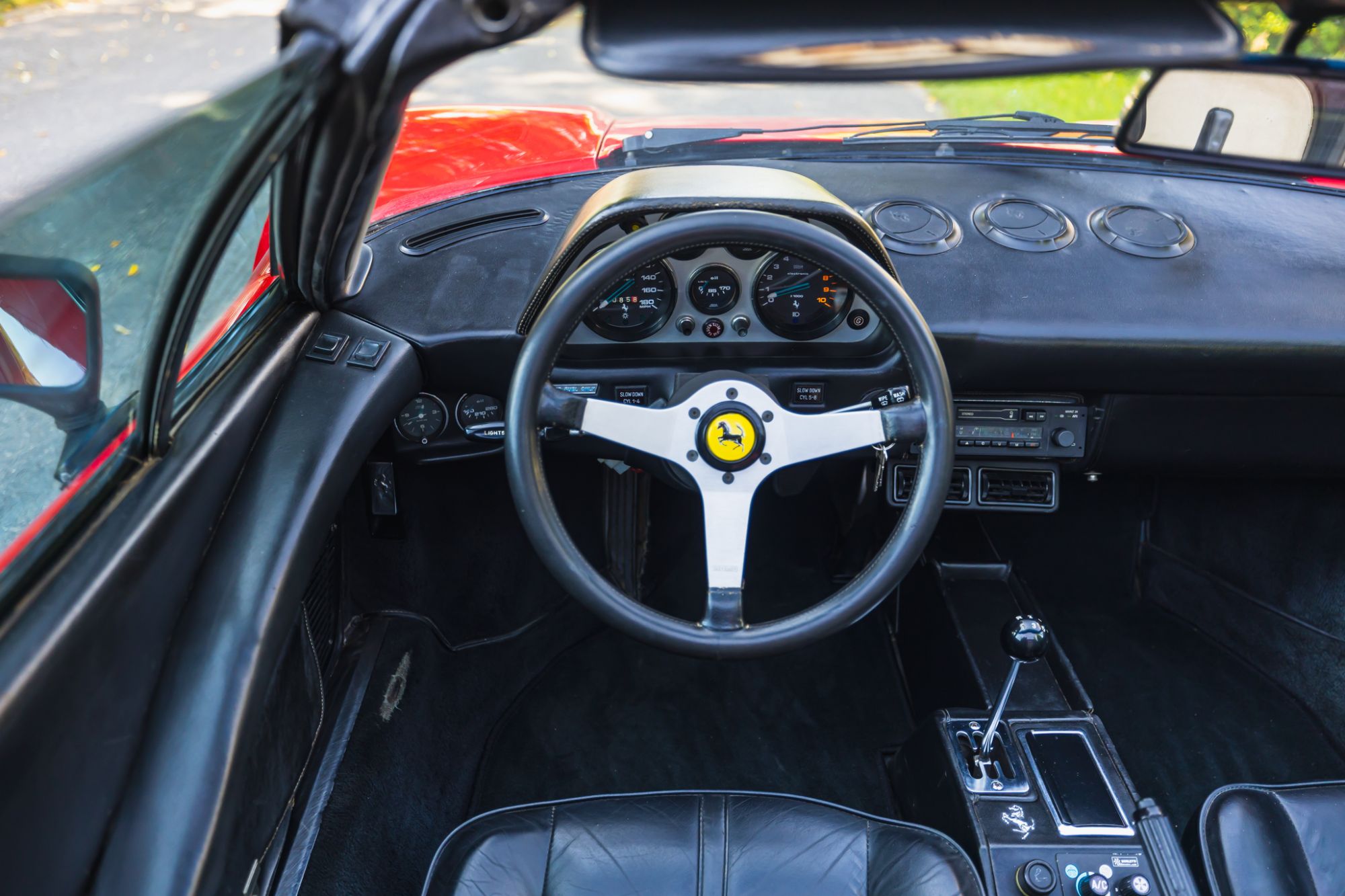 low_Ferrari 208 GTS_53.JPG