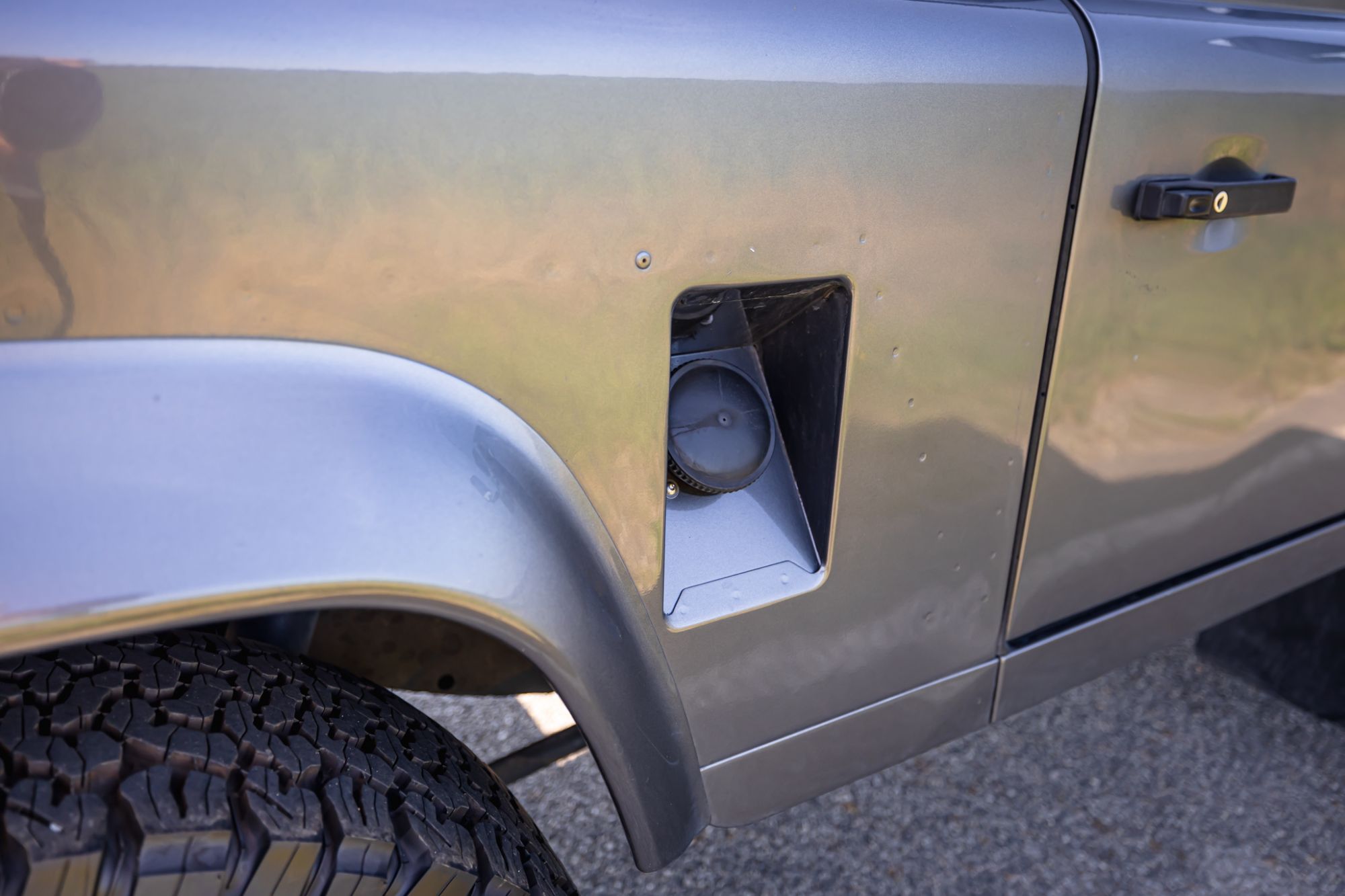 LOW Land Rover 90_11.JPG