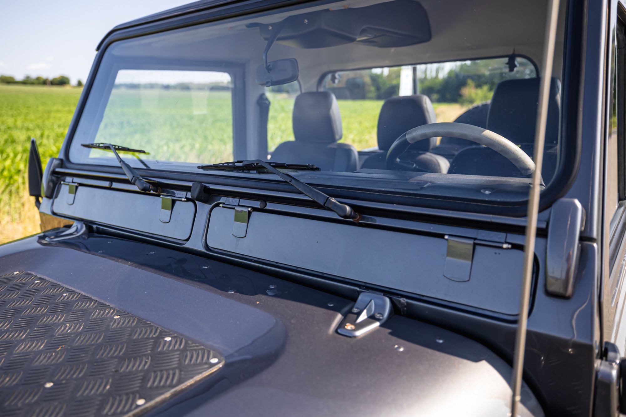 LOW Land Rover 90_16.JPG