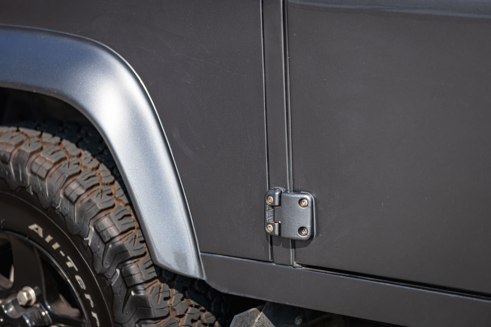 LOW Land Rover 90_34.JPG