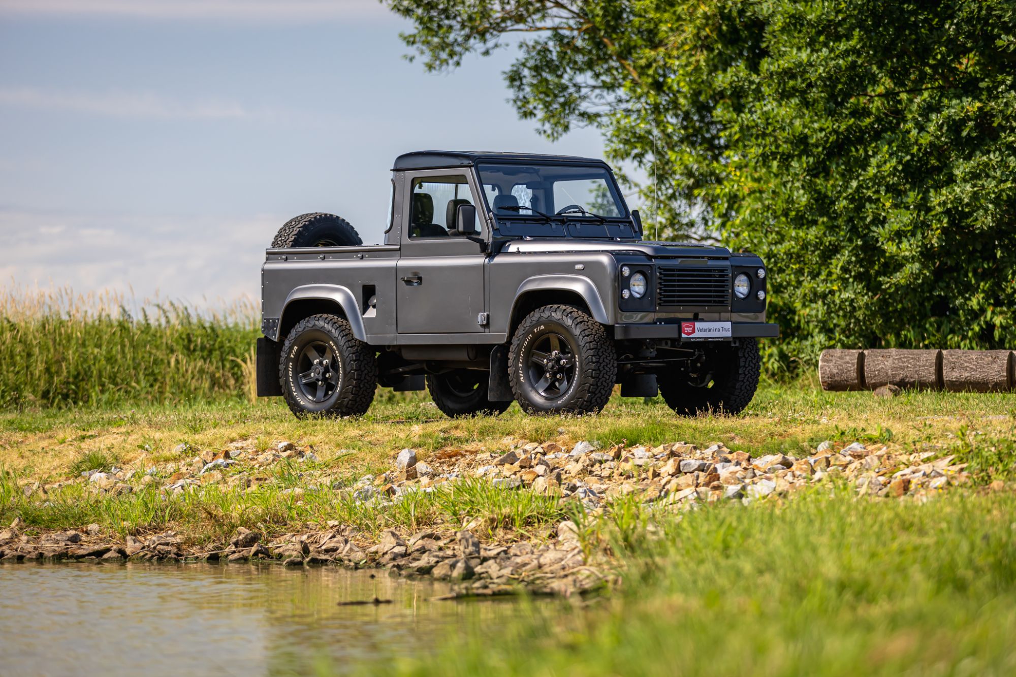 LOW Land Rover 90_63.JPG