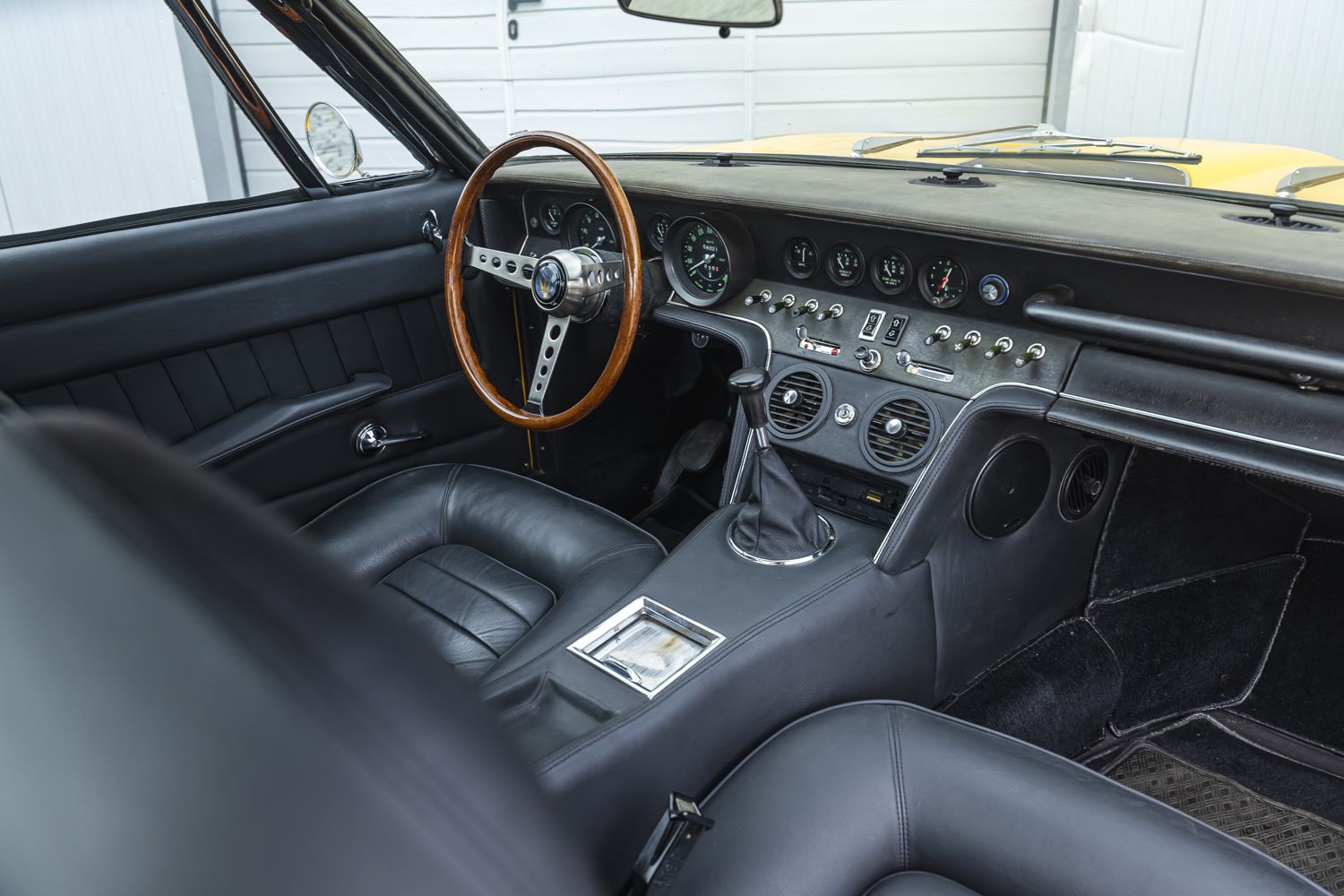 low_Maserati Ghibli yellow_104