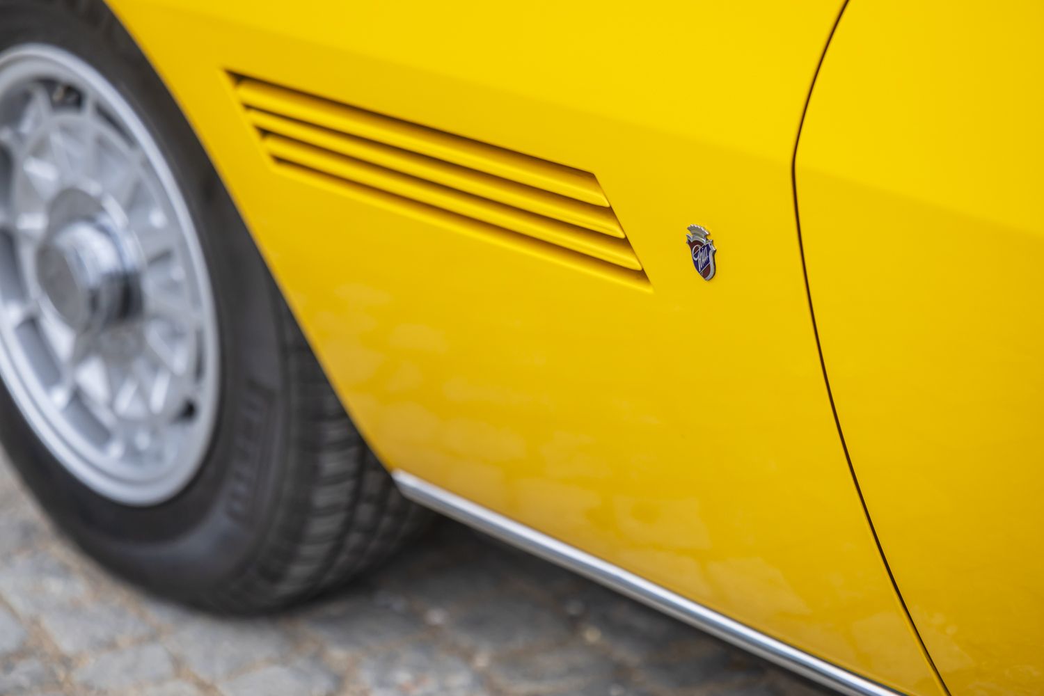 low_Maserati Ghibli yellow_131