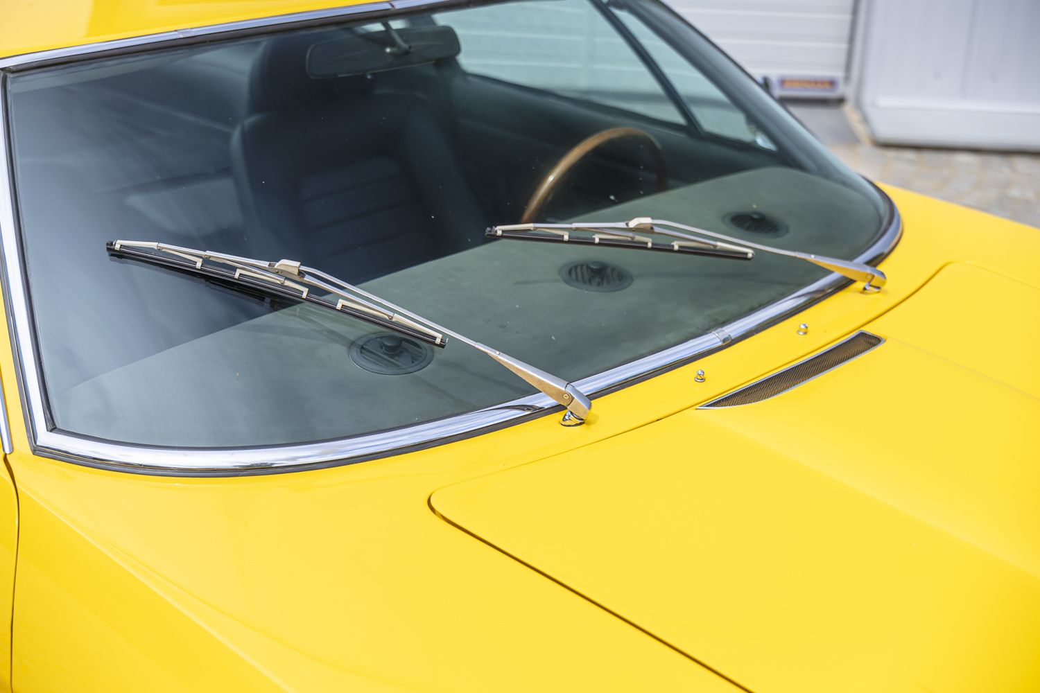 low_Maserati Ghibli yellow_15