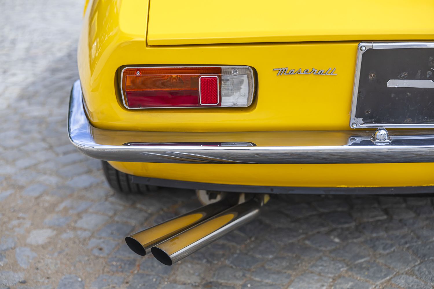 low_Maserati Ghibli yellow_25