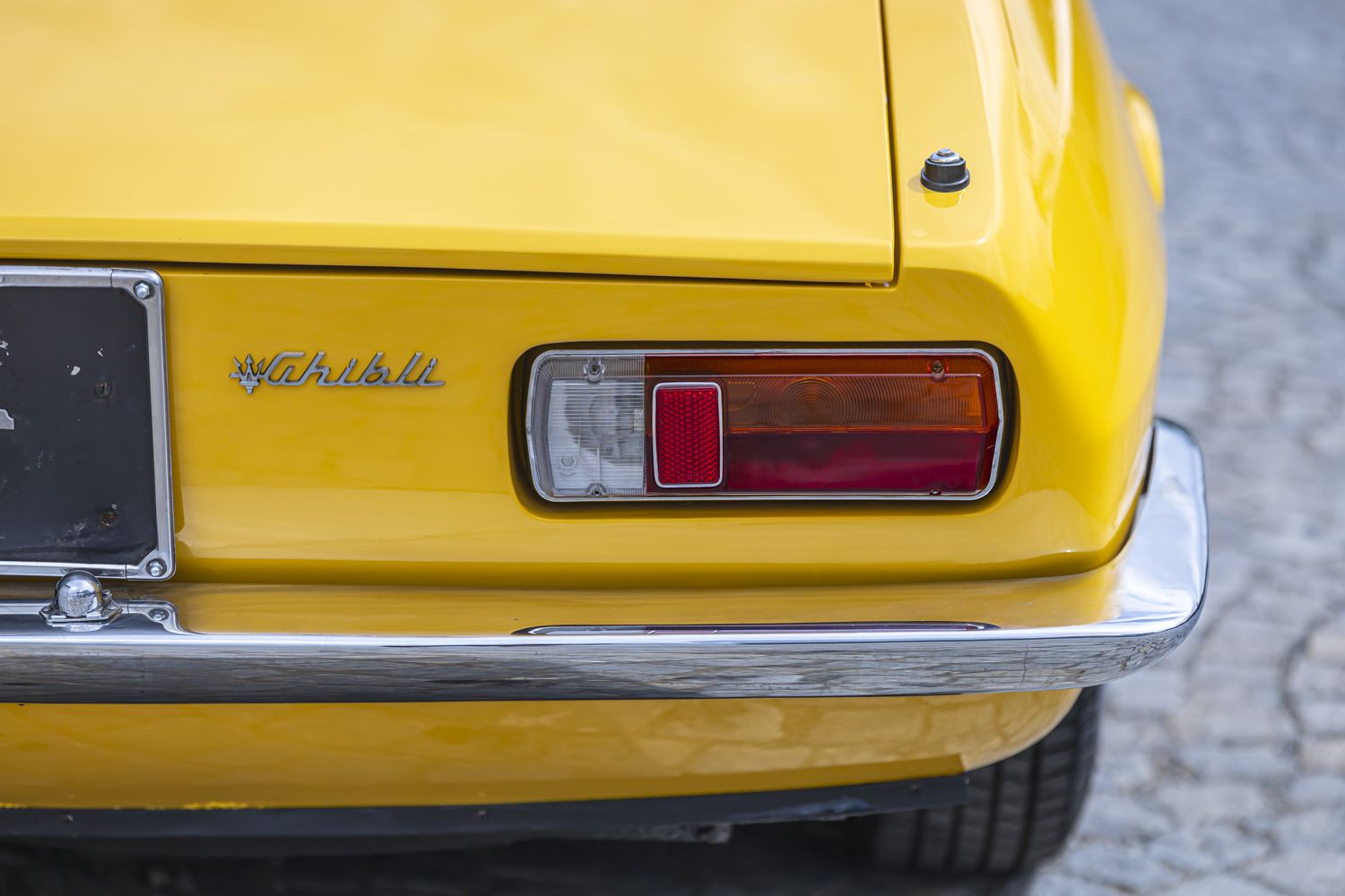 low_Maserati Ghibli yellow_28