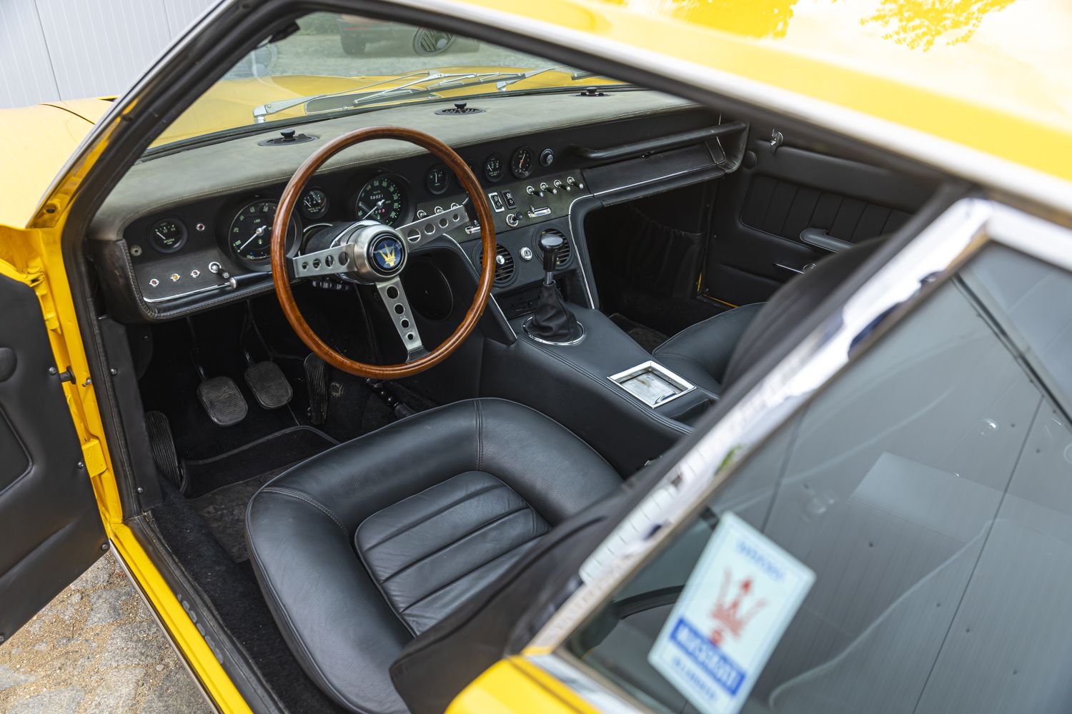 low_Maserati Ghibli yellow_73