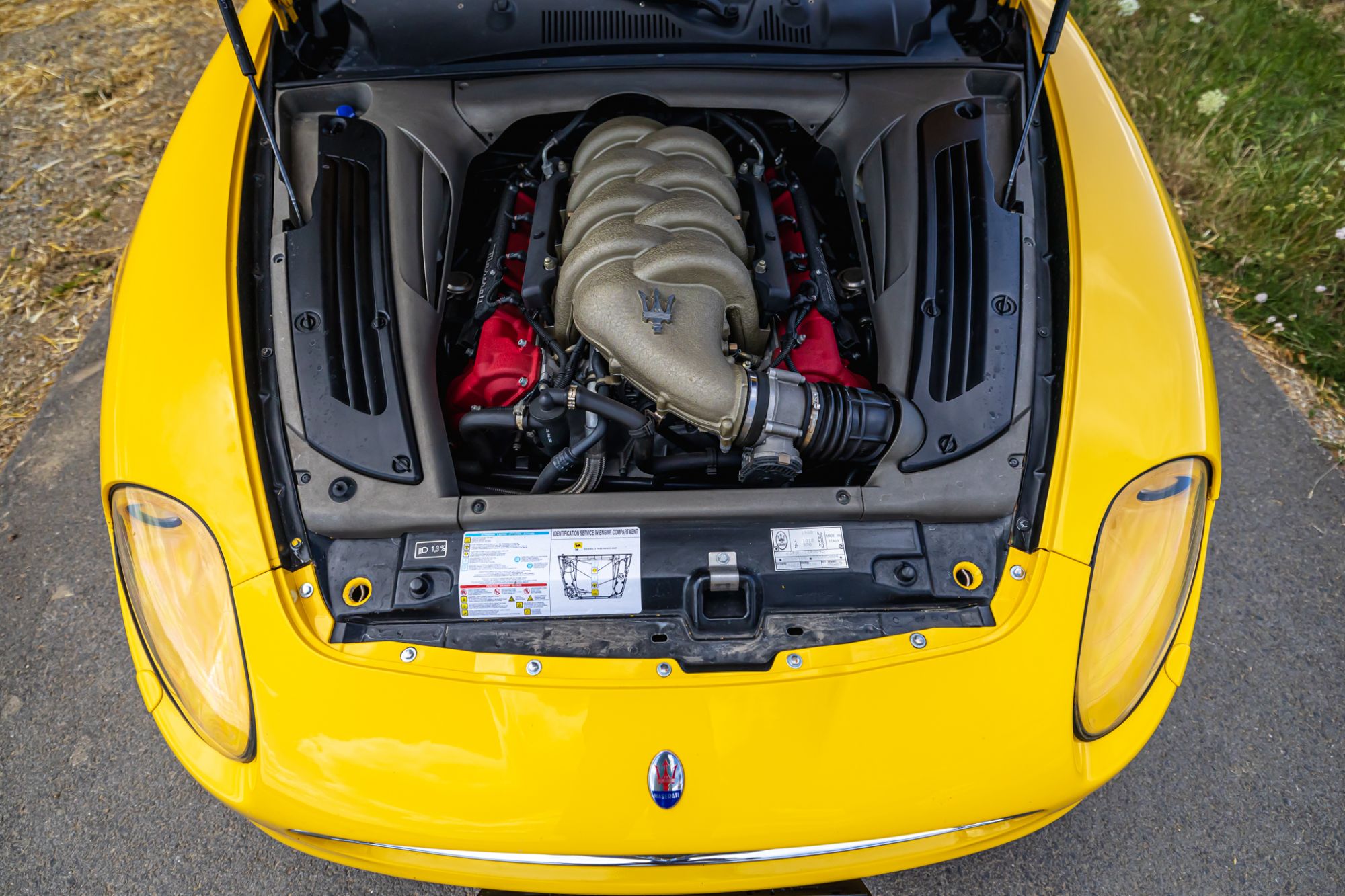 Low Maserati Spyder_18.JPG