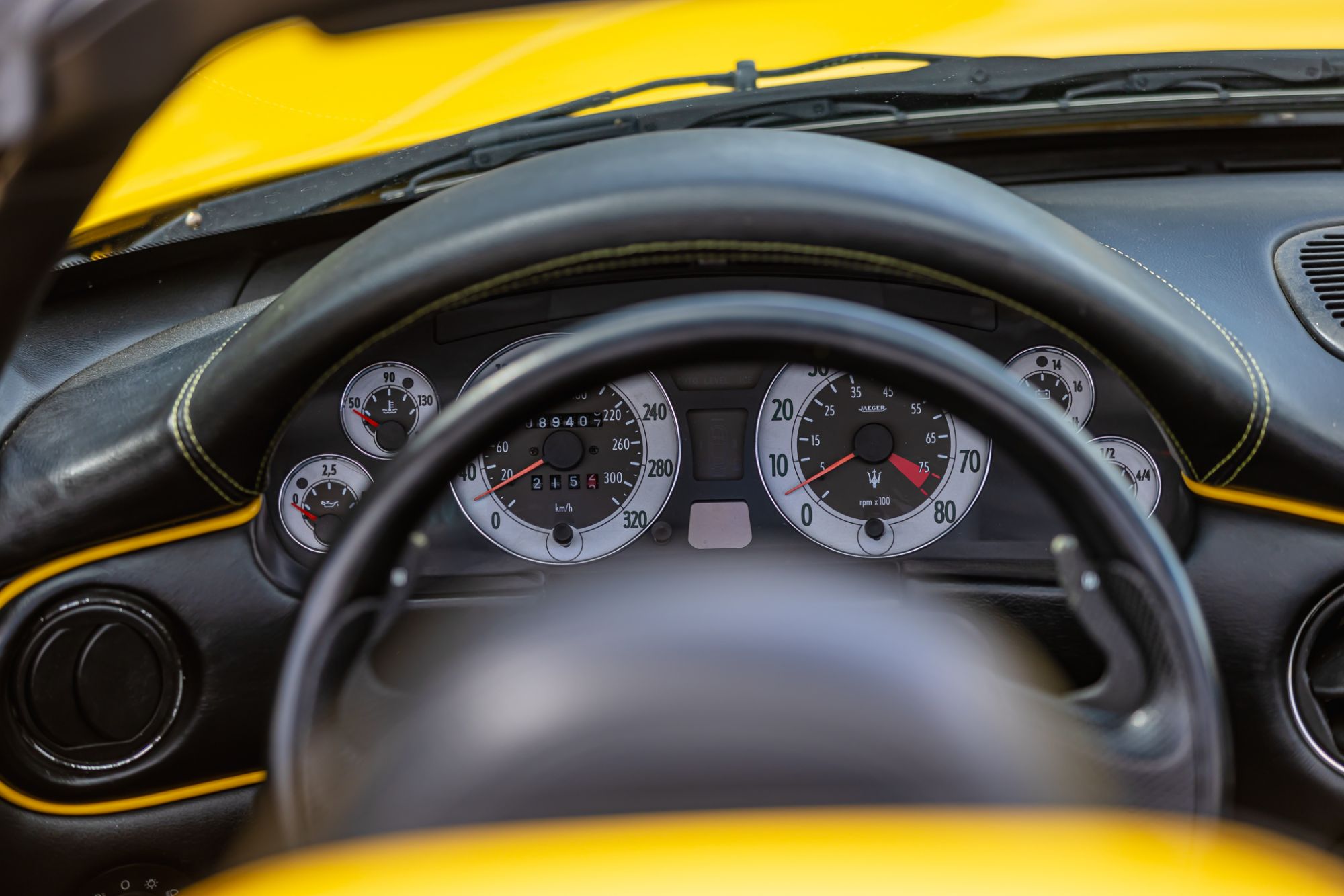 Low Maserati Spyder_42.JPG