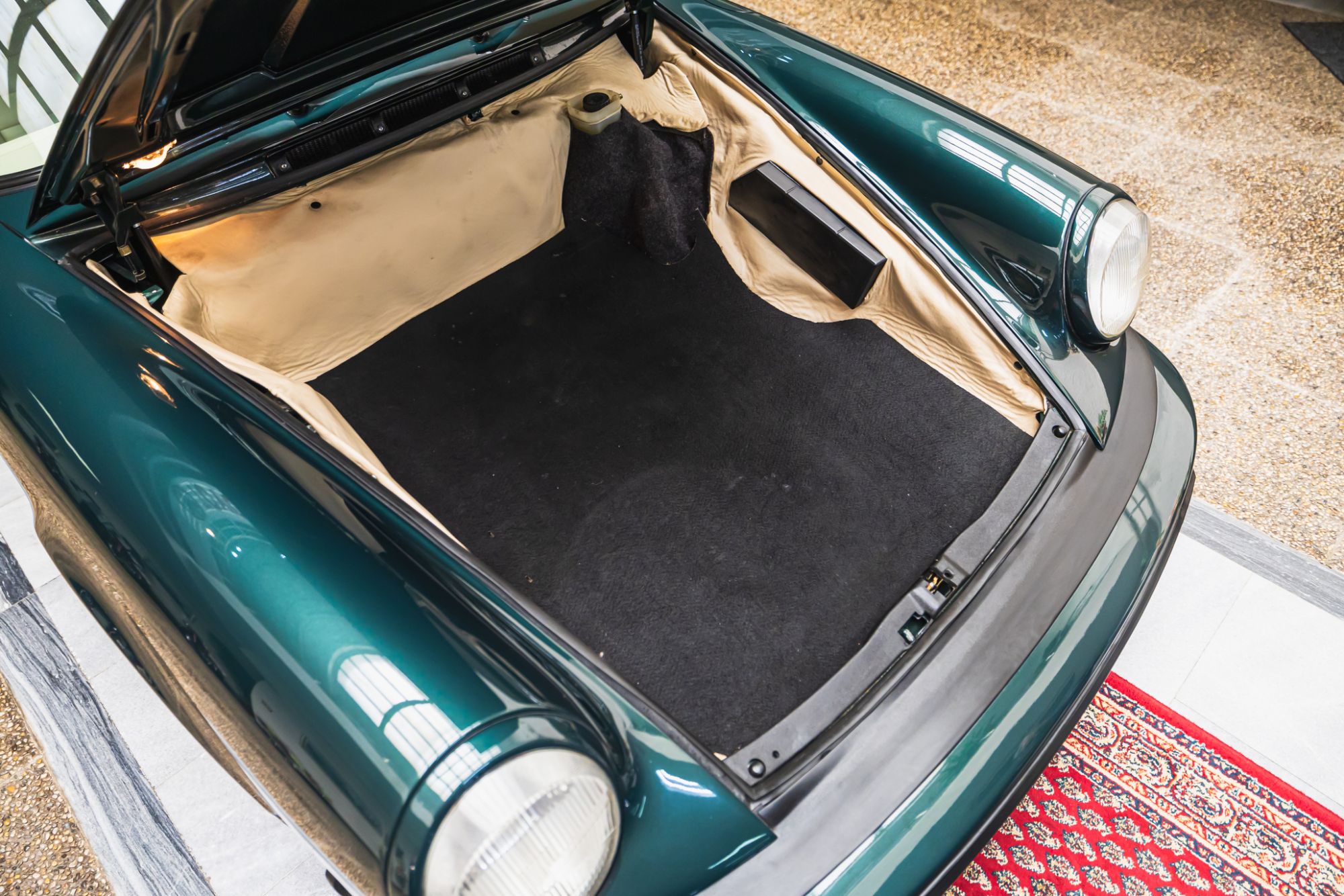 _LOW_Porsche 911 CS Targa_1.JPG