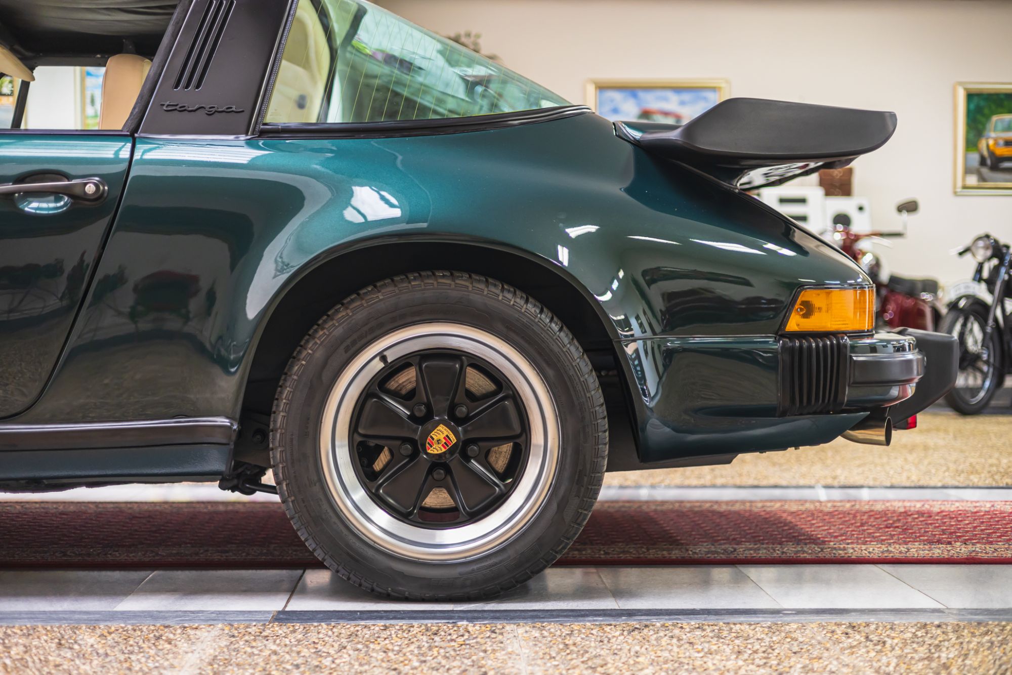 _LOW_Porsche 911 CS Targa_69.JPG