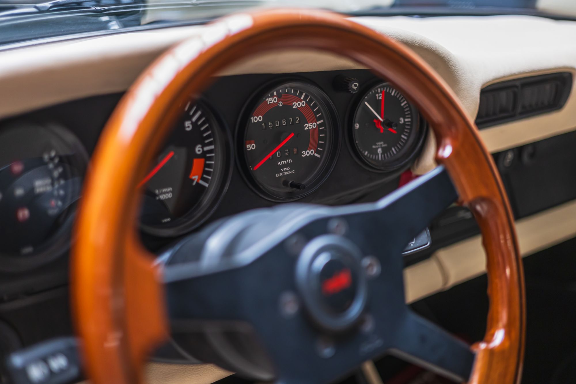 _LOW_Porsche 911 CS Targa_74.JPG