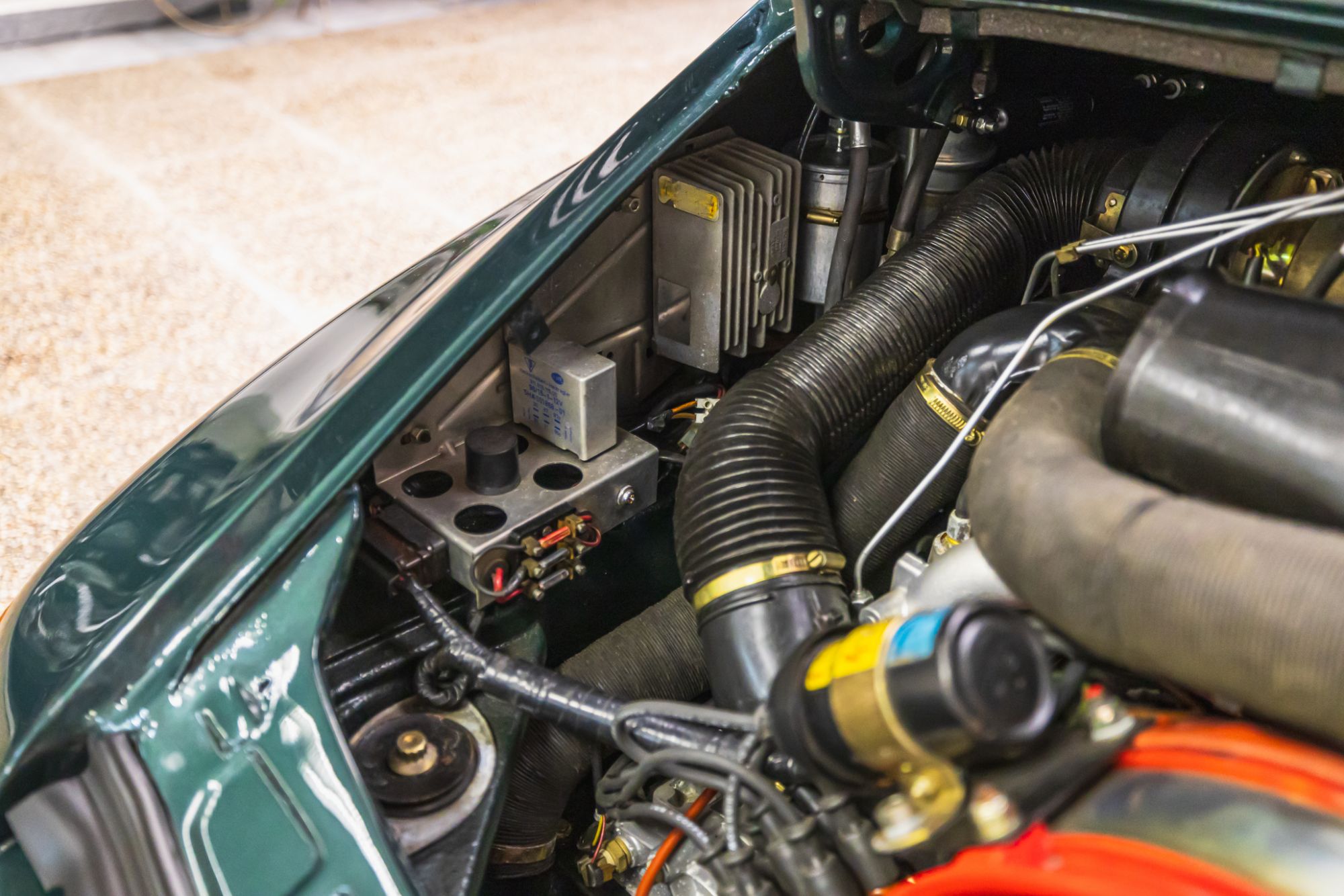 _LOW_Porsche 911 CS Targa_9.JPG