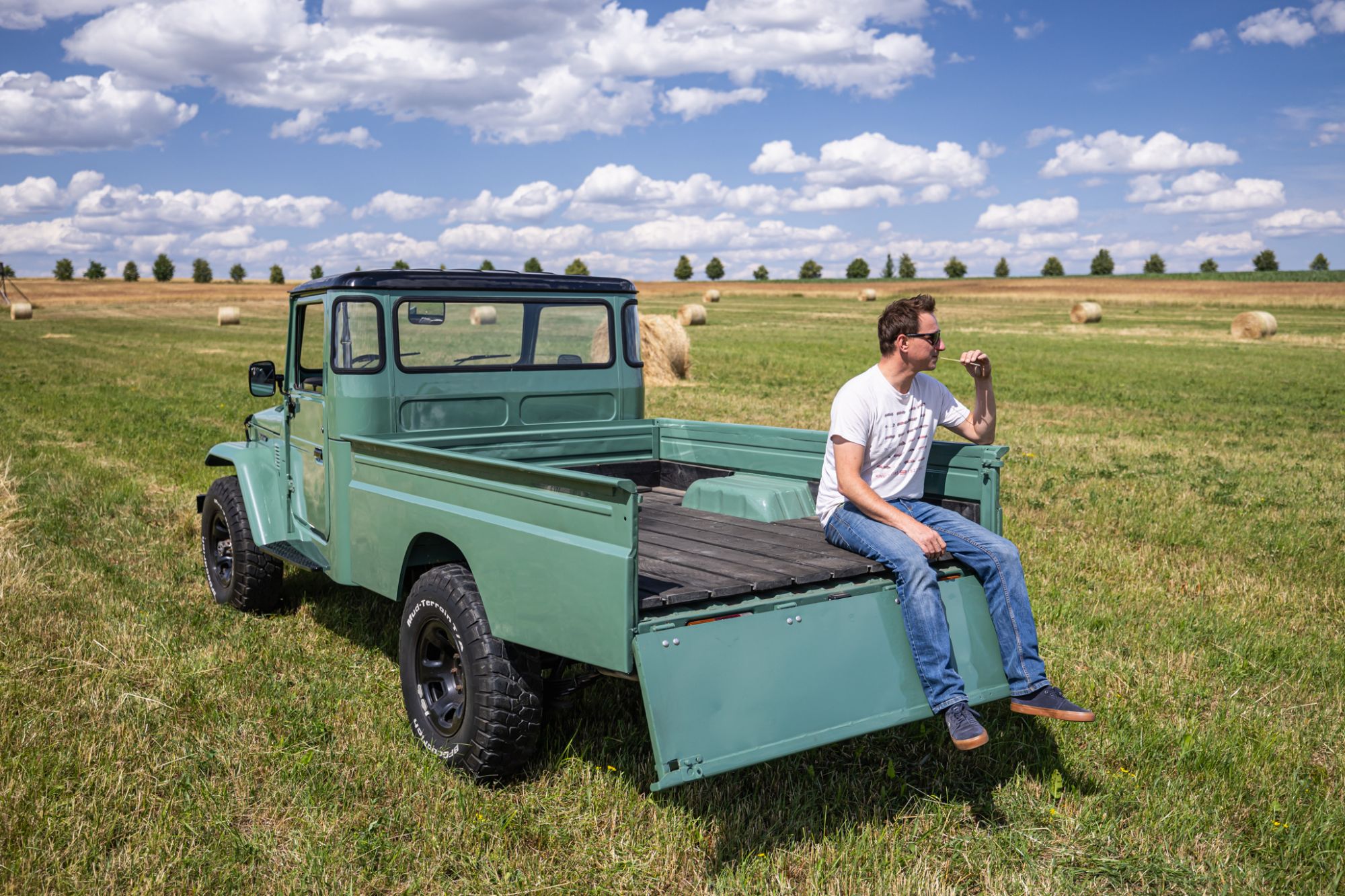 low Toyota LandCruiser pickup_43.JPG