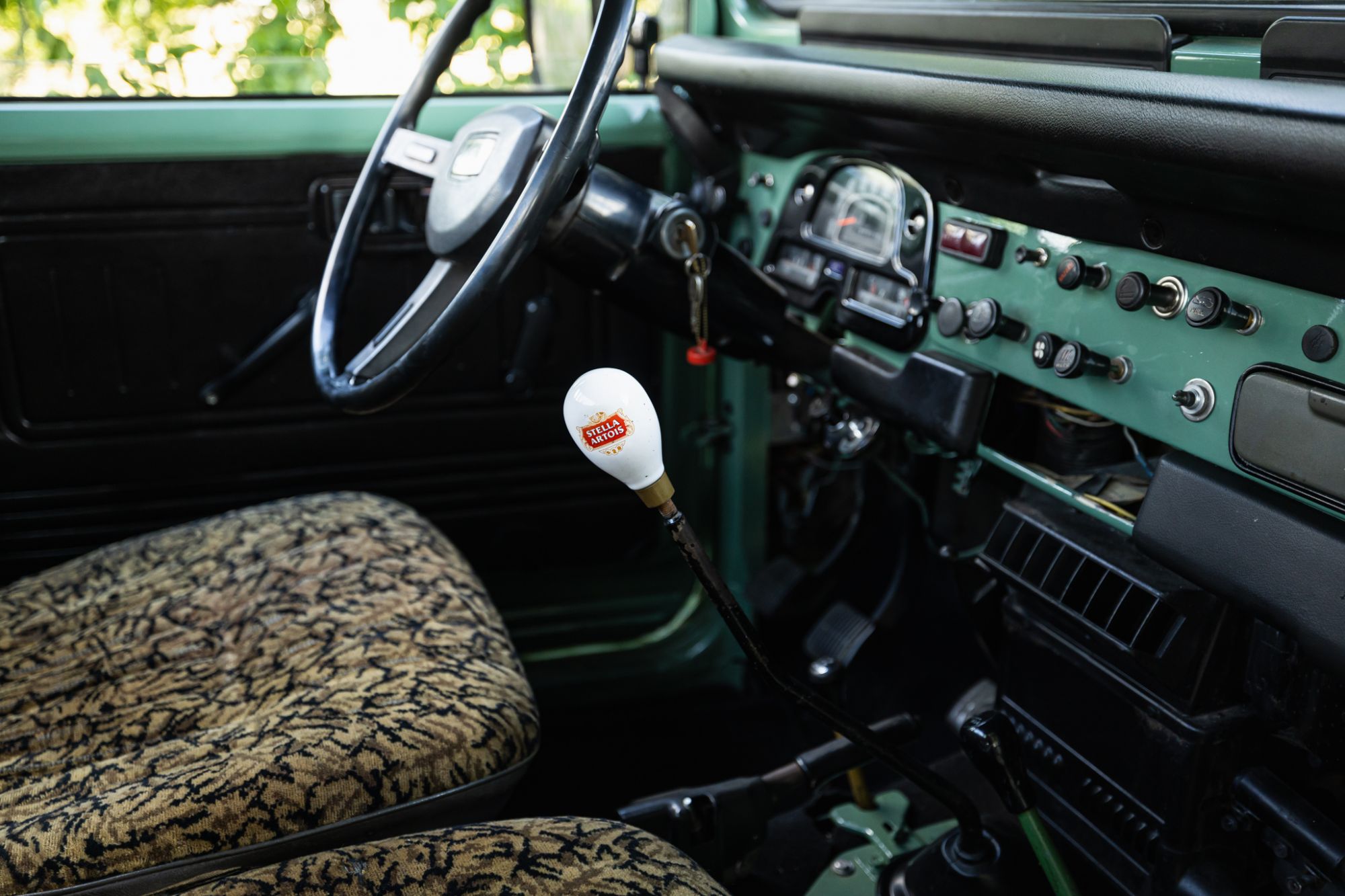 low Toyota LandCruiser pickup_71.JPG