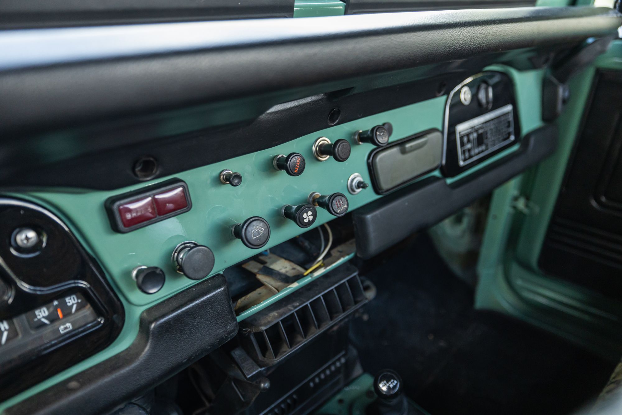 low Toyota LandCruiser pickup_77.JPG