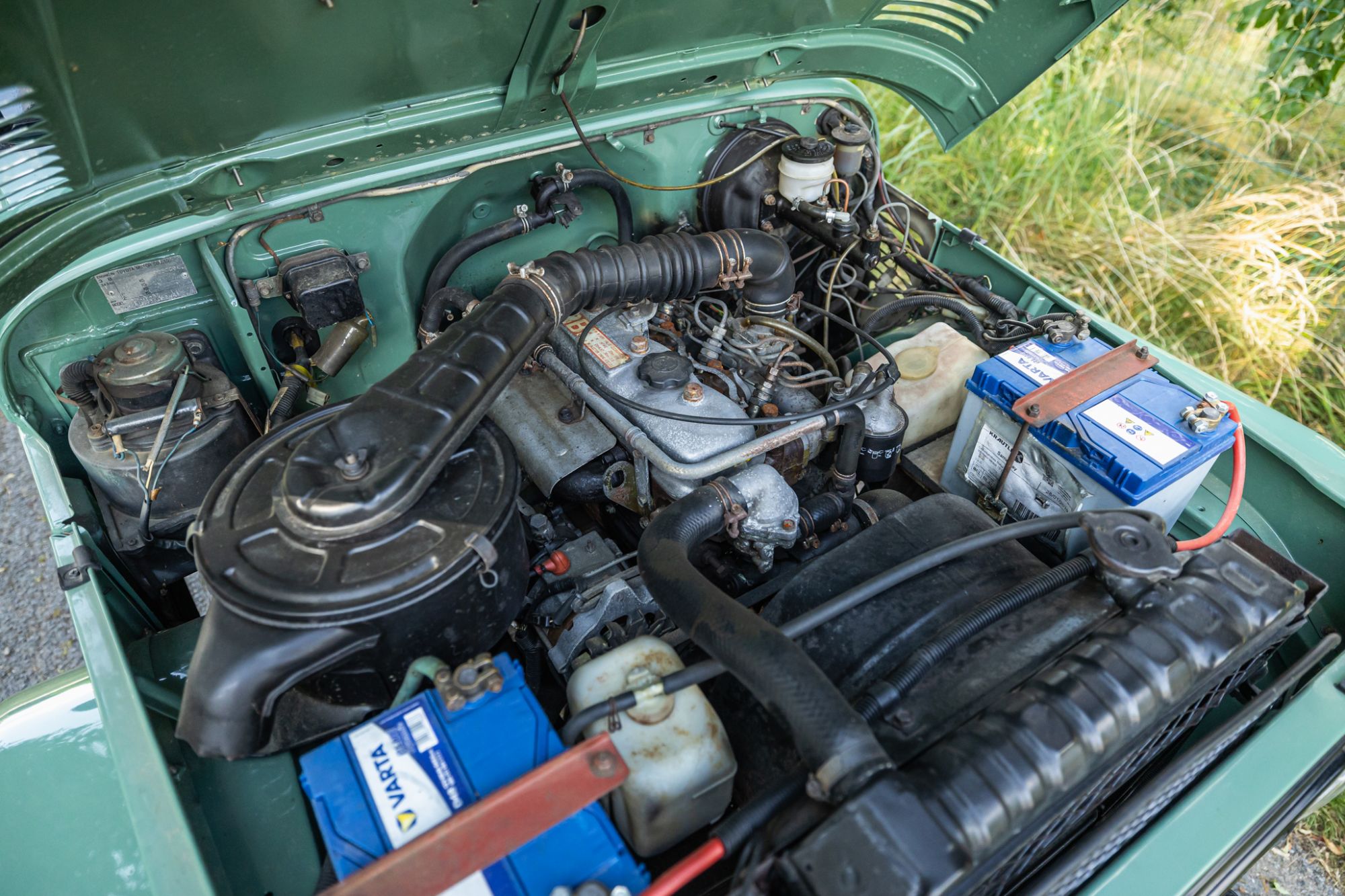 low Toyota LandCruiser pickup_81.JPG