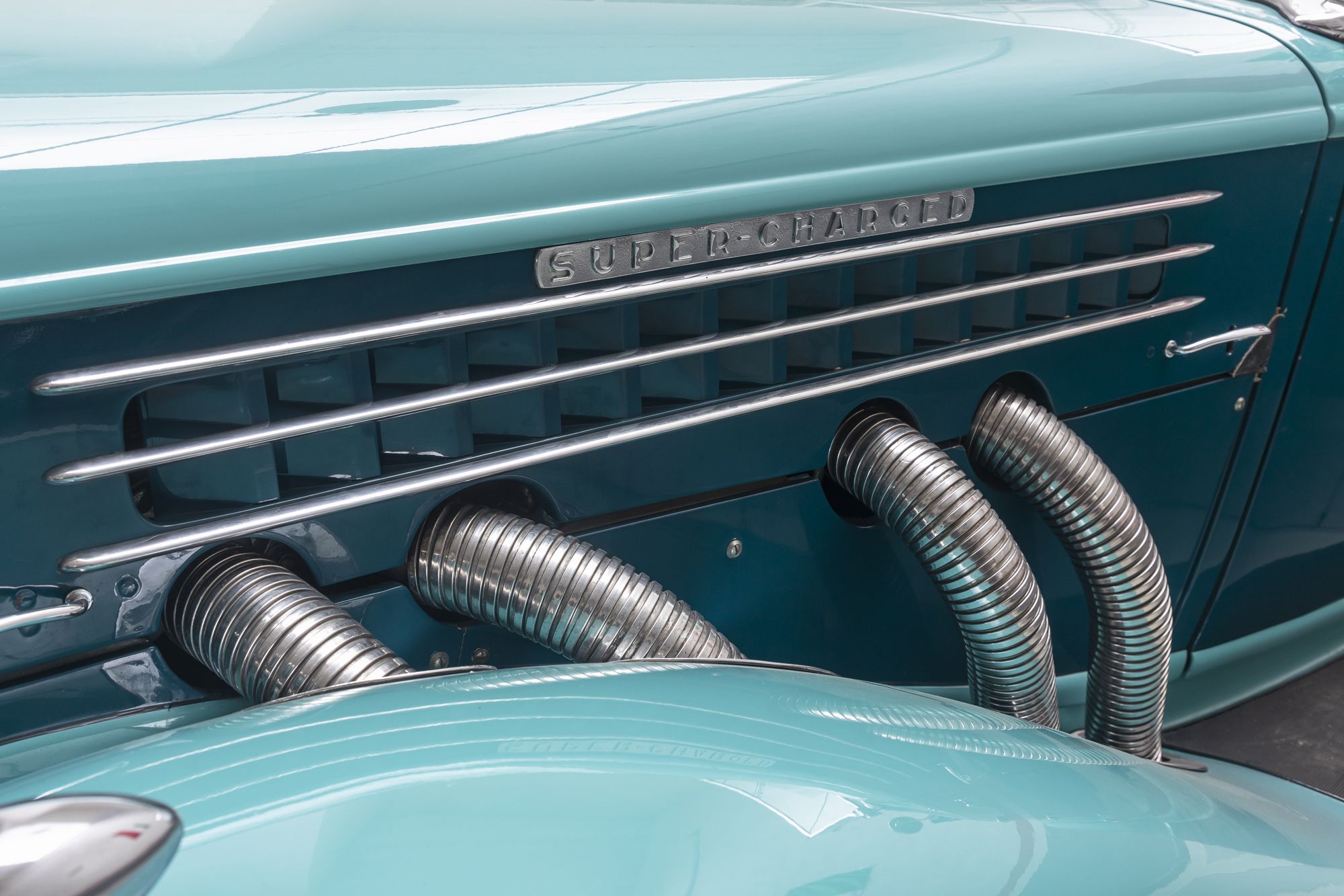 malé Auburn SuperCharger_16.JPG