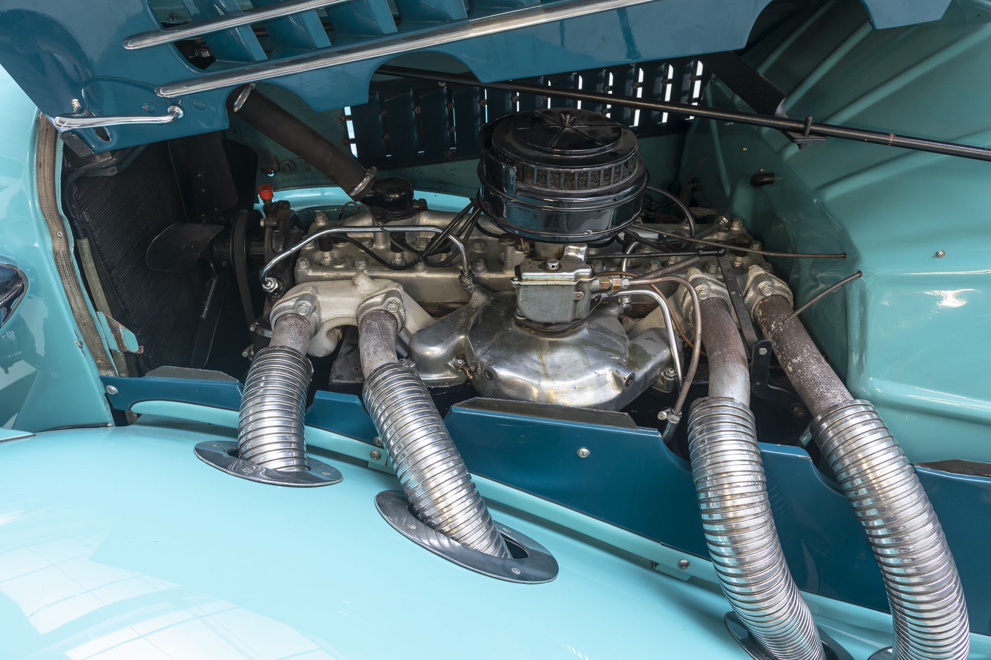 malé Auburn SuperCharger_30.JPG