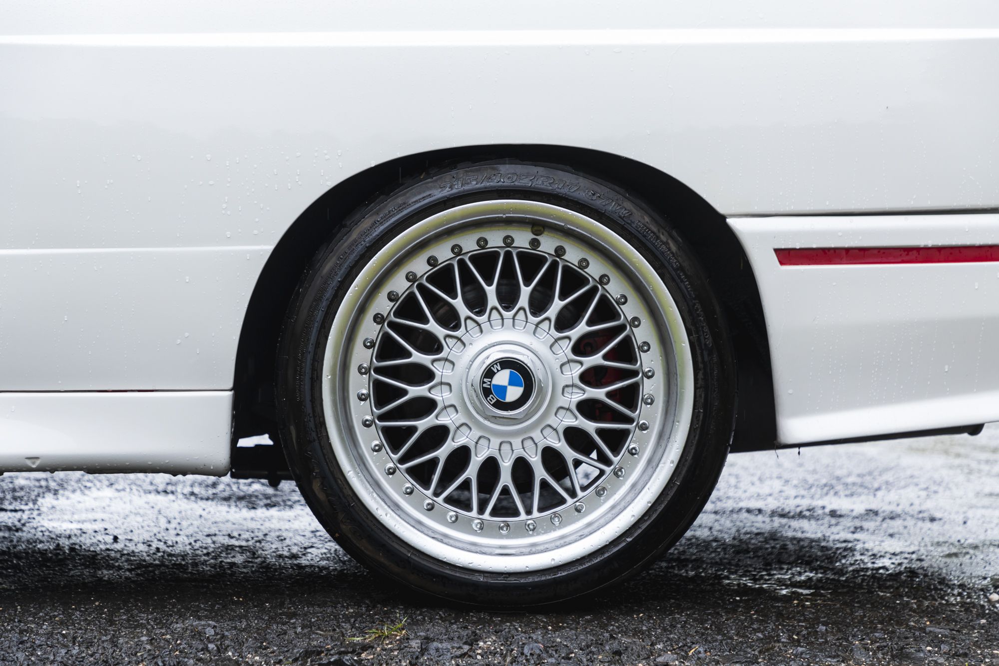 Male_BMW M3 e30 Auctomobile_17