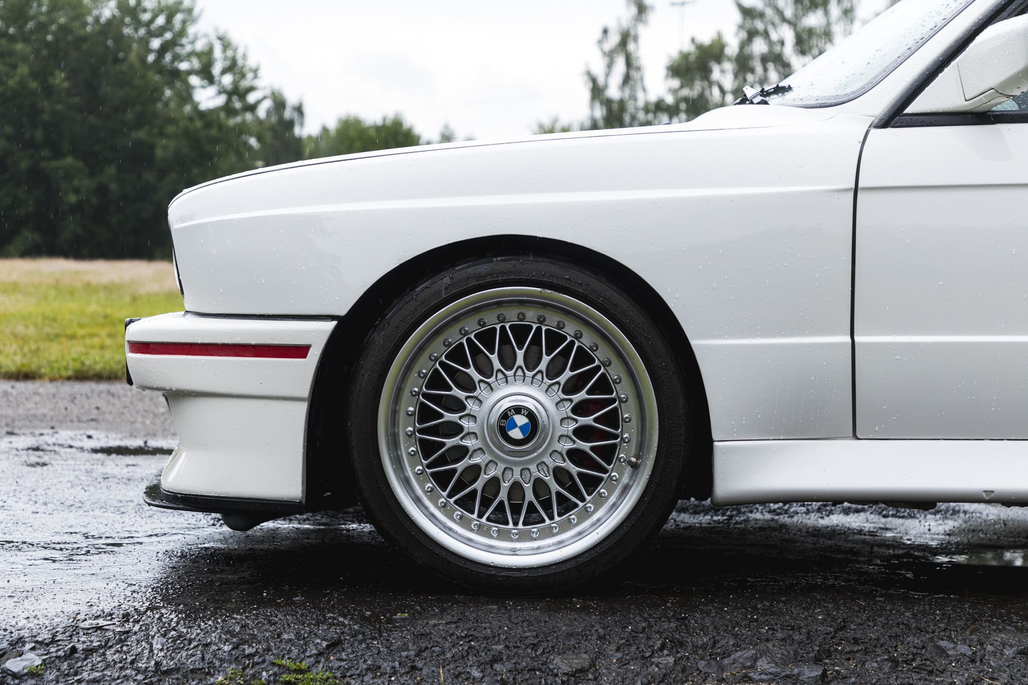 Male_BMW M3 e30 Auctomobile_18