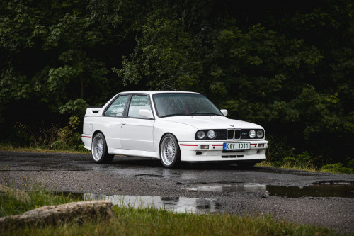 A Timeless Classic: 1987 BMW M3