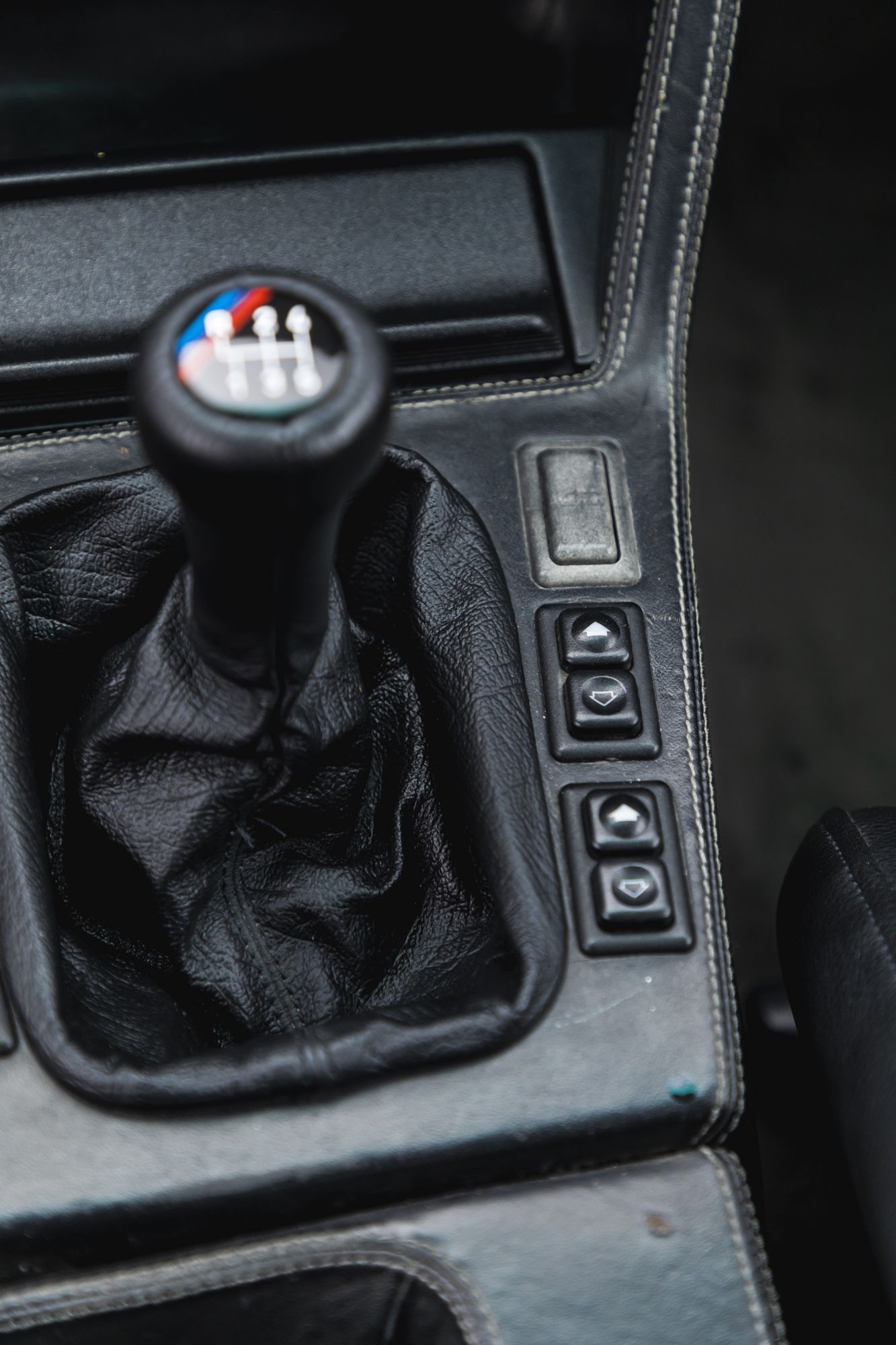 Male_BMW M3 e30 Auctomobile_38